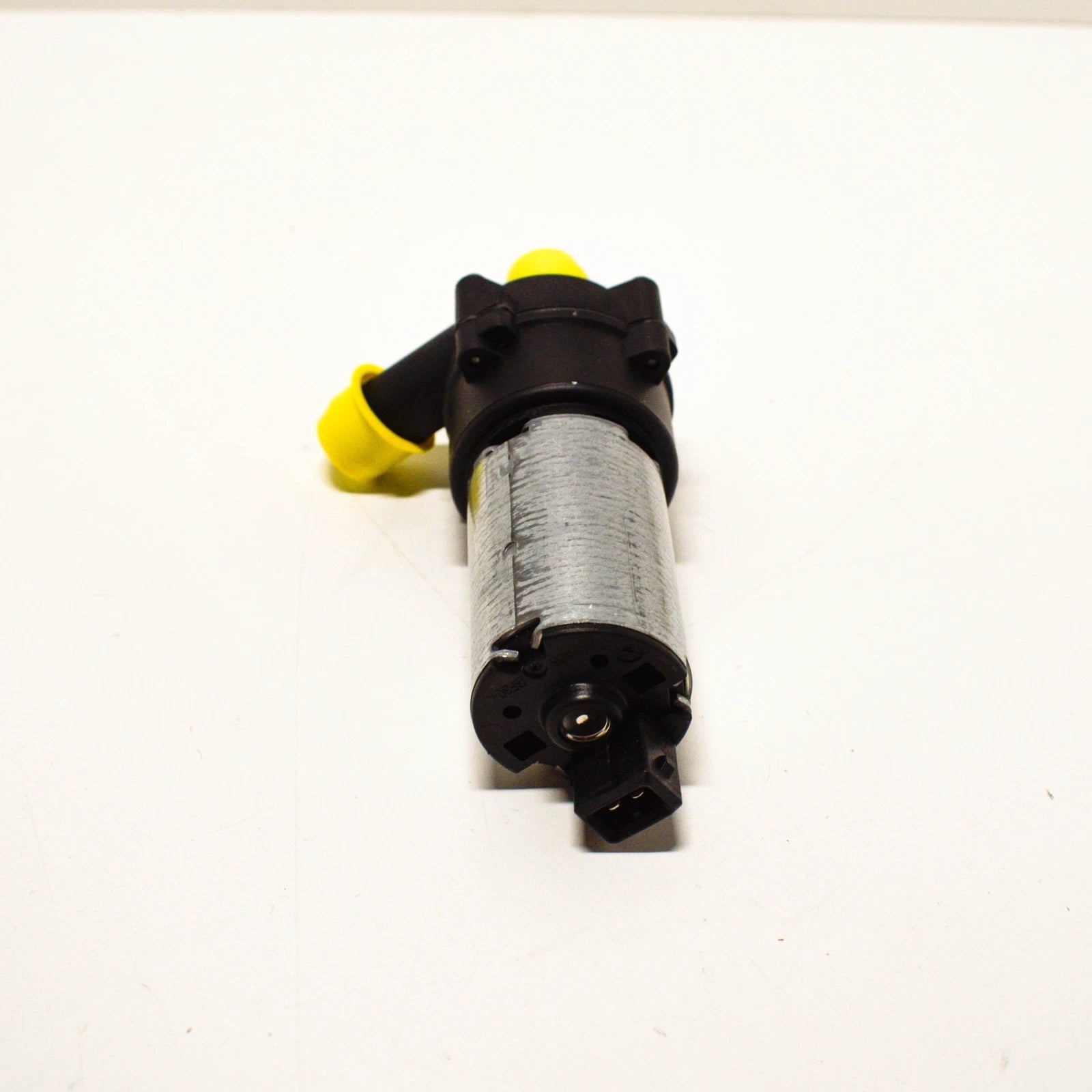 NEW MERCEDES-BENZ M-CLASS W163 AUXILIARY WATER PUMP A0018356064 ORIGINAL