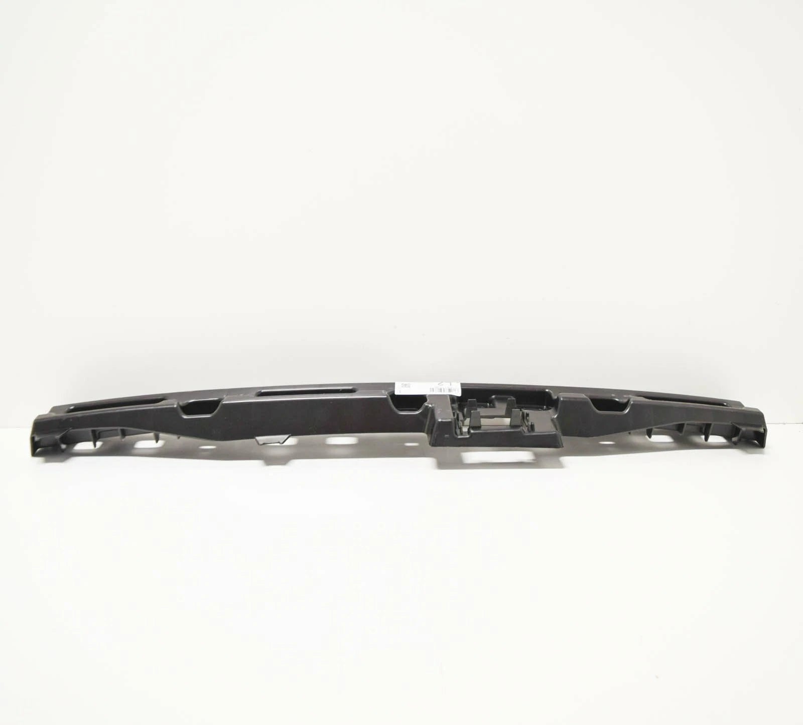 NEW VOLKSWAGEN SCIROCCO MK3 REAR BUMPER MOUNT BRACKET CENTER 1K8807863B