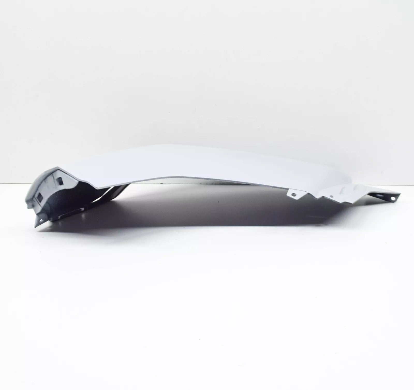 NEW AUDI Q3 8U FRONT BUMPER RIGHT SPOILER ONE PIECE DESIGN 8U0807062AGRU