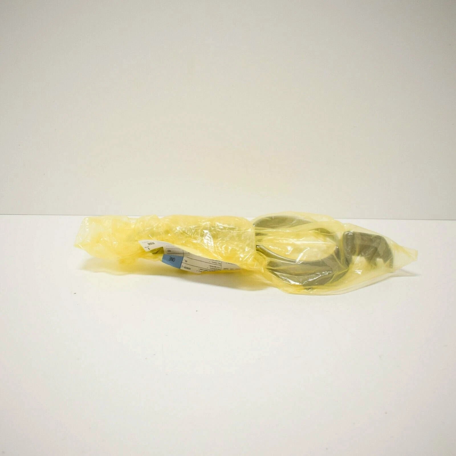 NEW BMW X6 E71 LEFT FOG LIGHT GRILLE COVER 51117188385 7188385 ORIGINAL