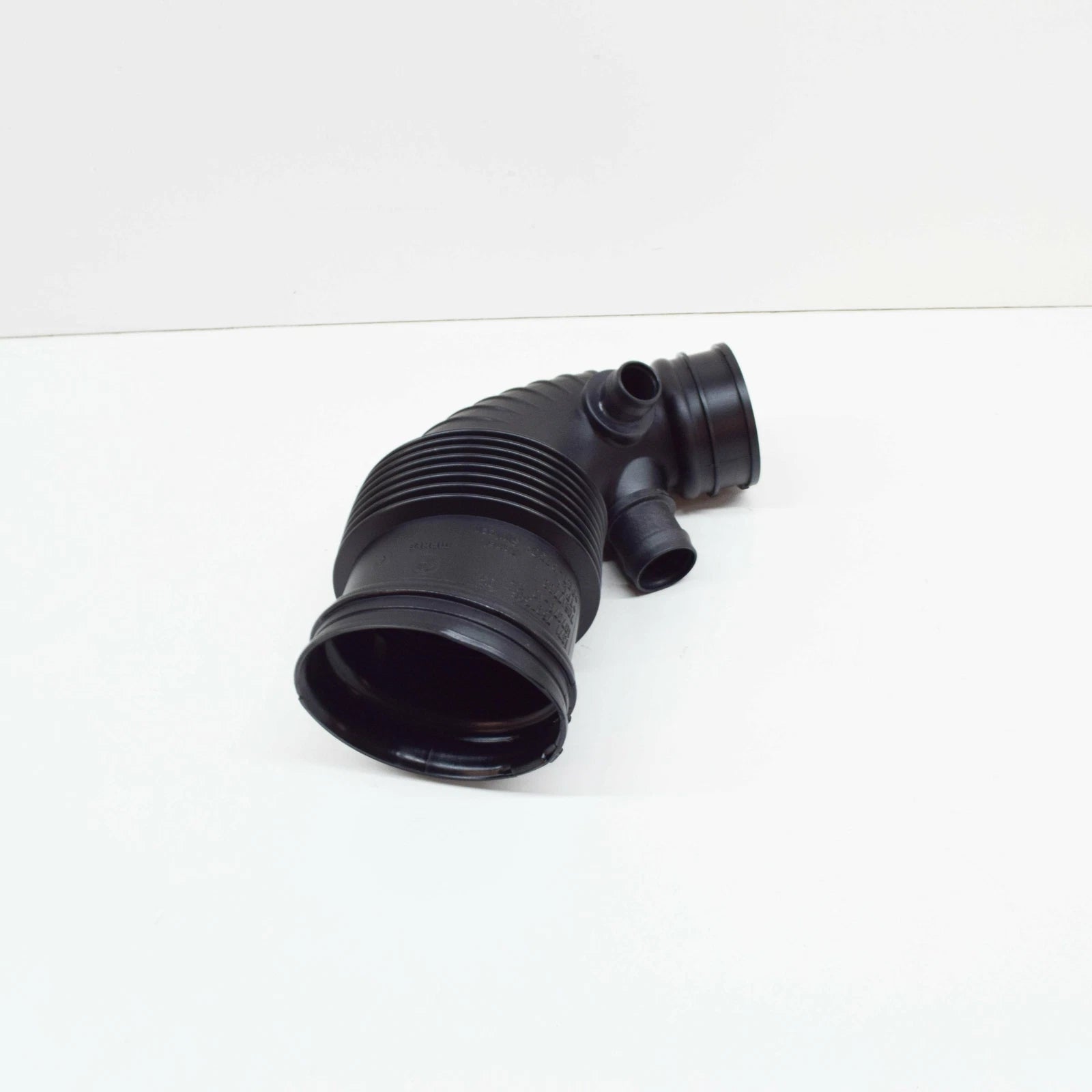 NEW BMW F20 F21 F30 AIR DUCT FILTERED PIPE 7597586 13717597586 ORIGINAL