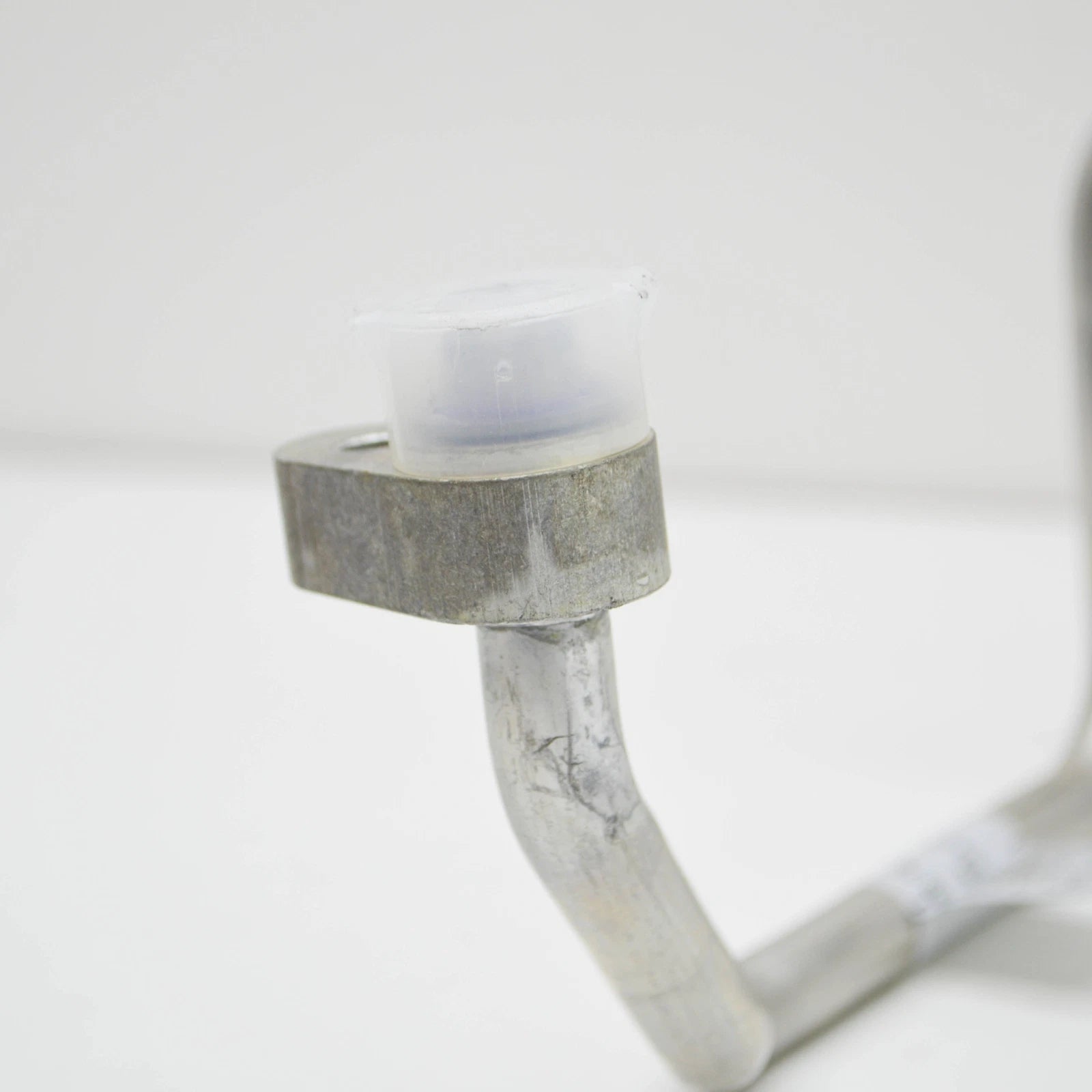 NEW MB C W205 COMPRESSOR TO CONDENSER REFRIGERANT LINE A2058307203 ORIGINAL