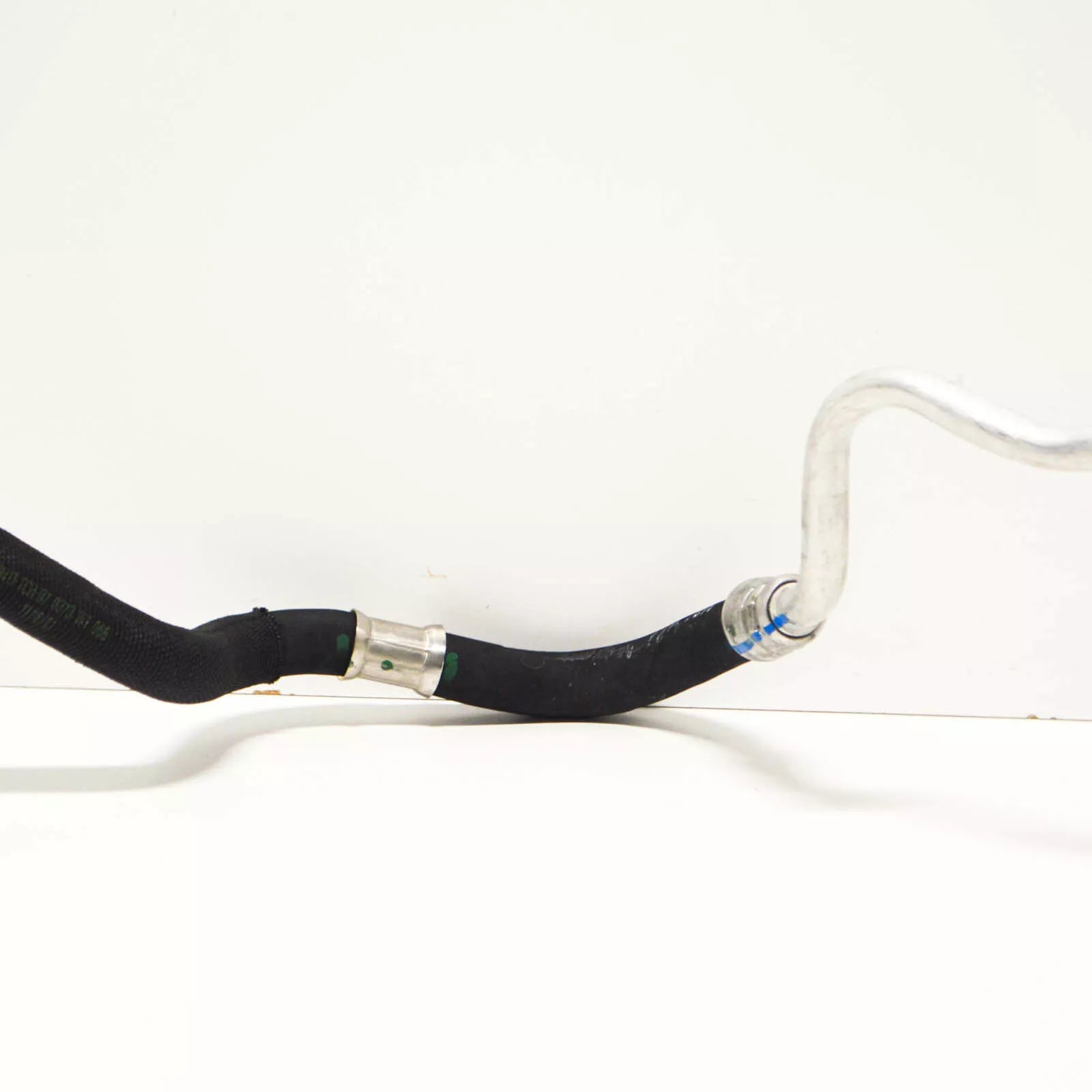 NEW BMW X5 F15 ENGINE OIL COOLER RETURN PIPE 17227627753 ORIGINAL