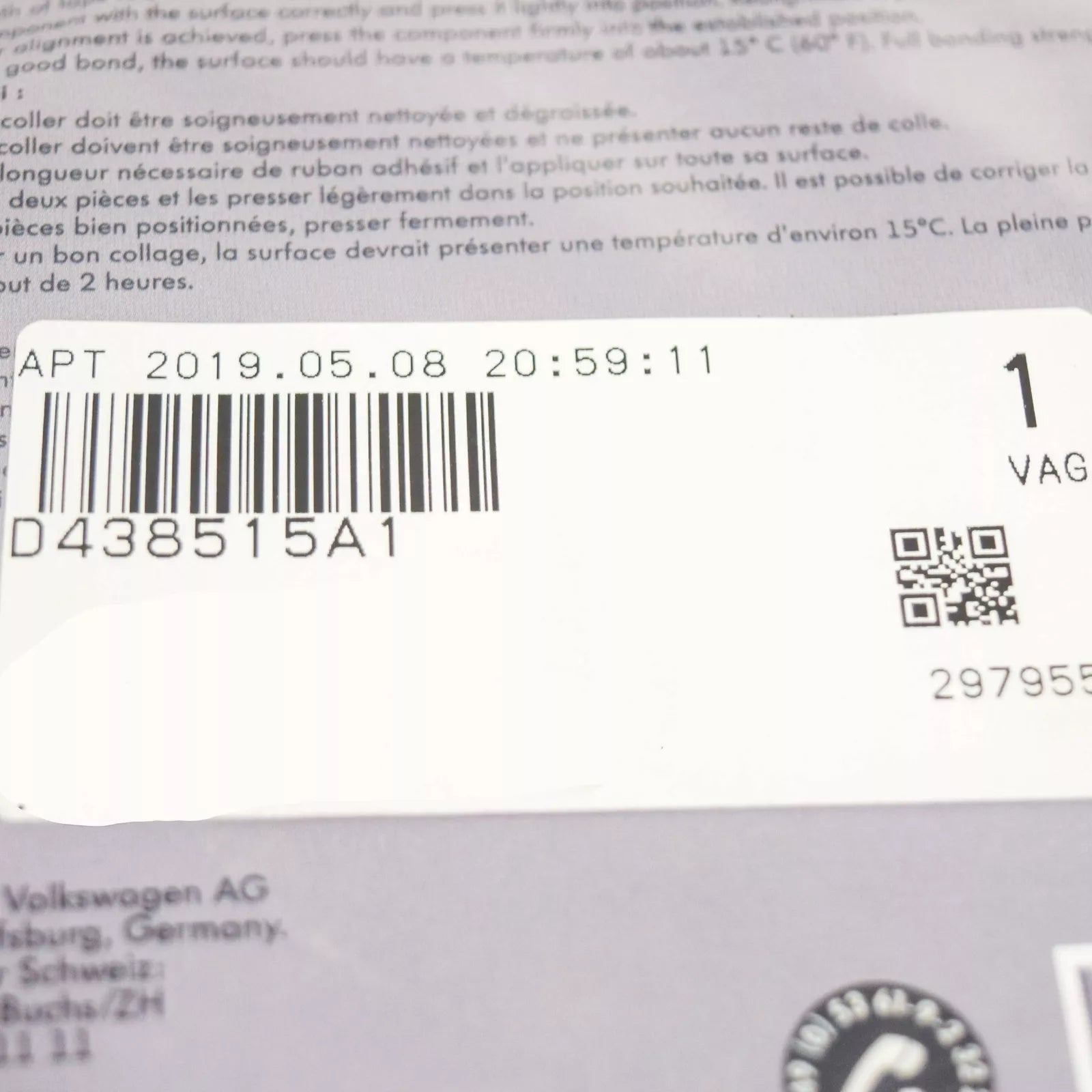 NEW AUDI A4 B7 EXTERIOR REAR COVER TAPE D438P11M4 ORIGINAL