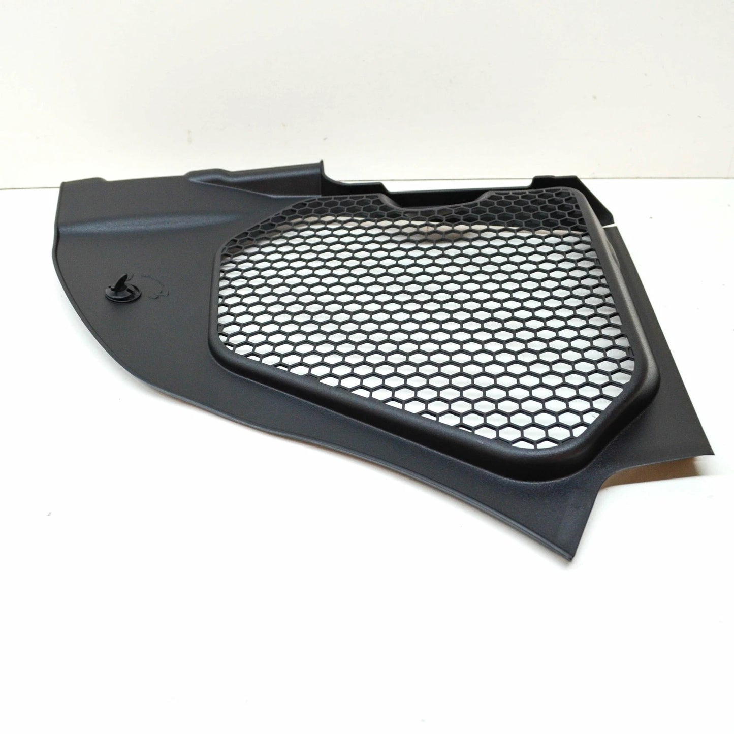 NEW BMW 7 G11 G12 FRONT OUTER WINDSHIELD COWL COVER PANEL PART 7357240 ORIGINAL