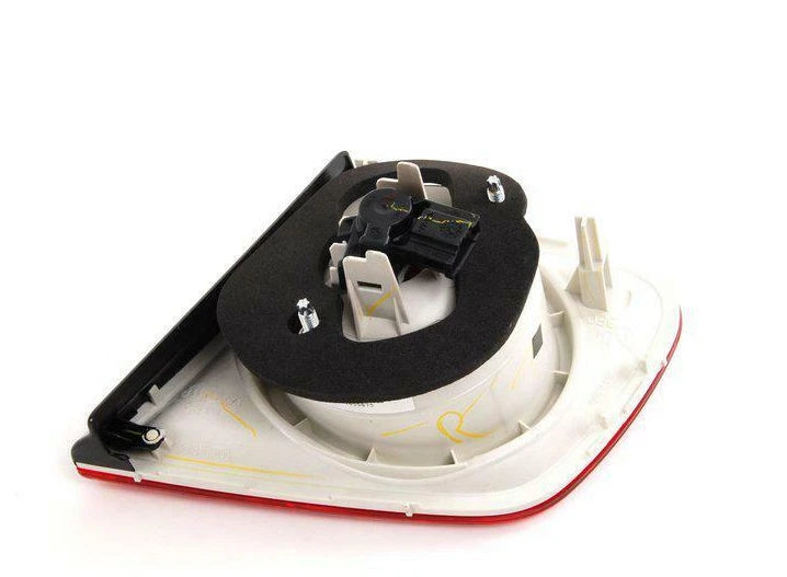 NEW VOLKSWAGEN JETTA A5 REAR LEFT INNER TAILLIGHT 1K5945093G ORIGINAL