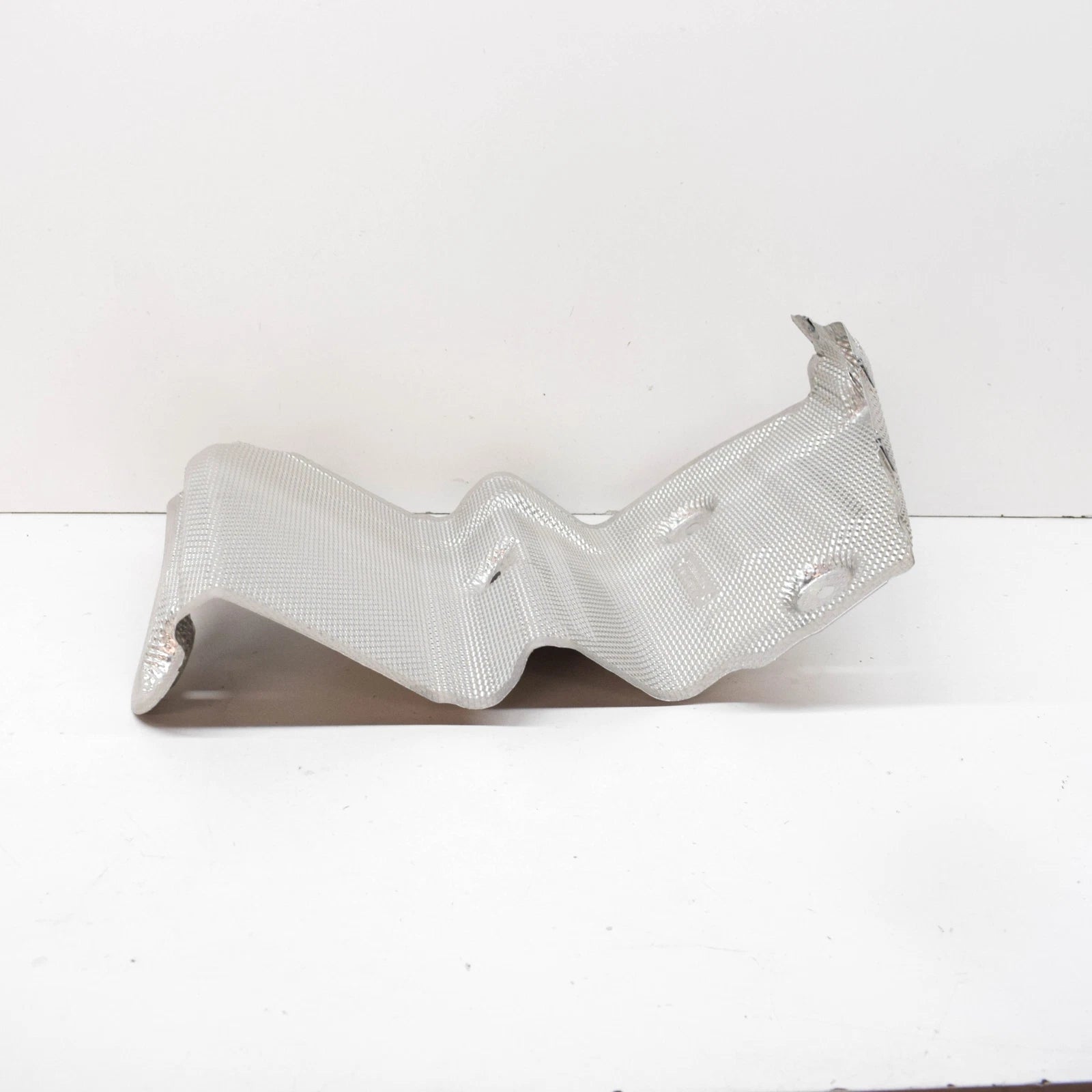 NEW MB SL R231 REAR LEFT INNER MUFFLER HEAT PROTECTION A2316800622 ORIGINAL