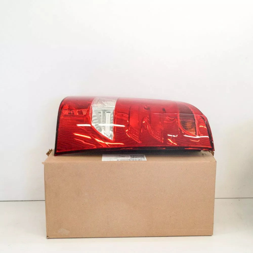 NEW MERCEDES-BENZ VITO W447 REAR RIGHT TAILLIGHT A4478201264