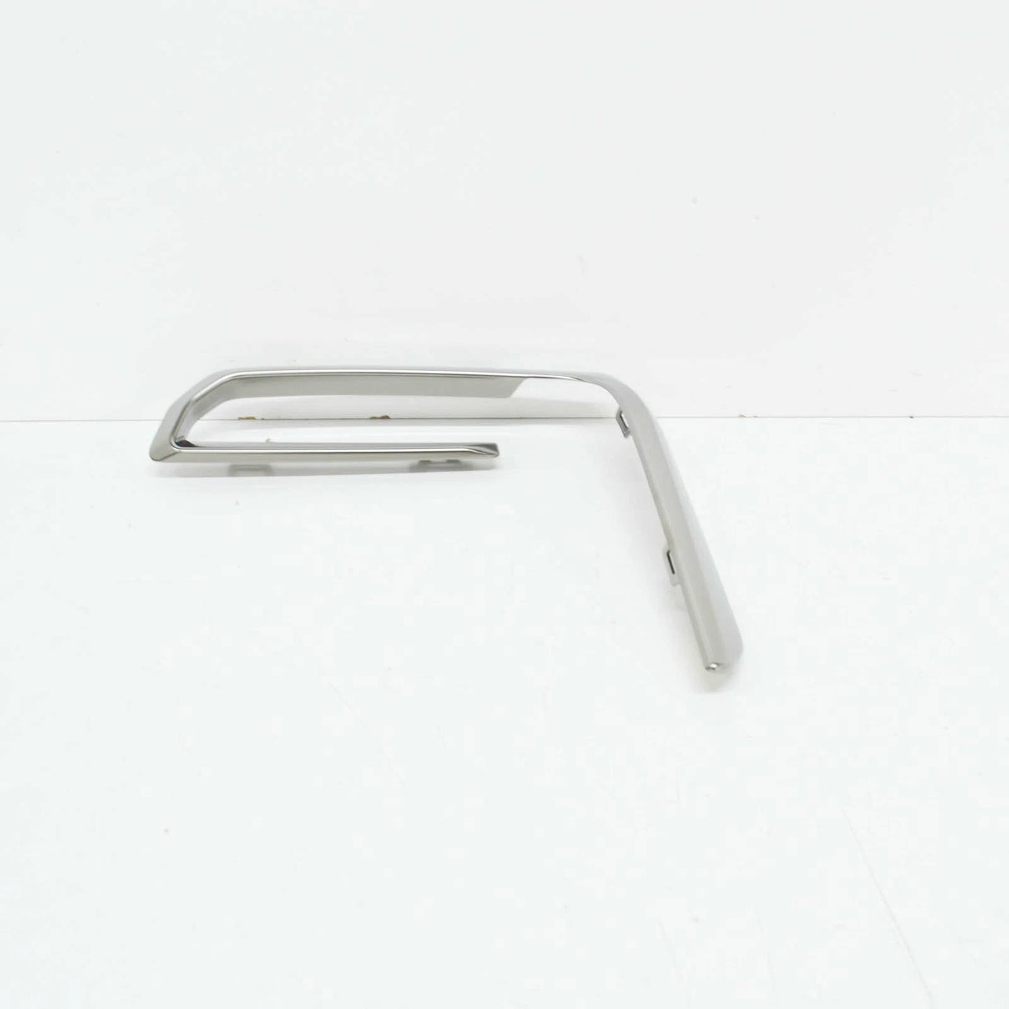 NEW BMW X5 G05 FRONT RIGHT BUMPER GRILLE TRIM 51118092670 GENUINE