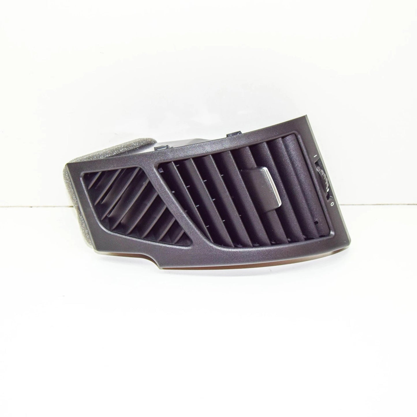 NEW BMW 1 E81 FRONT DASHBOARD AIR VENT GRILLE LEFT 64227059187 LHD ORIGINAL