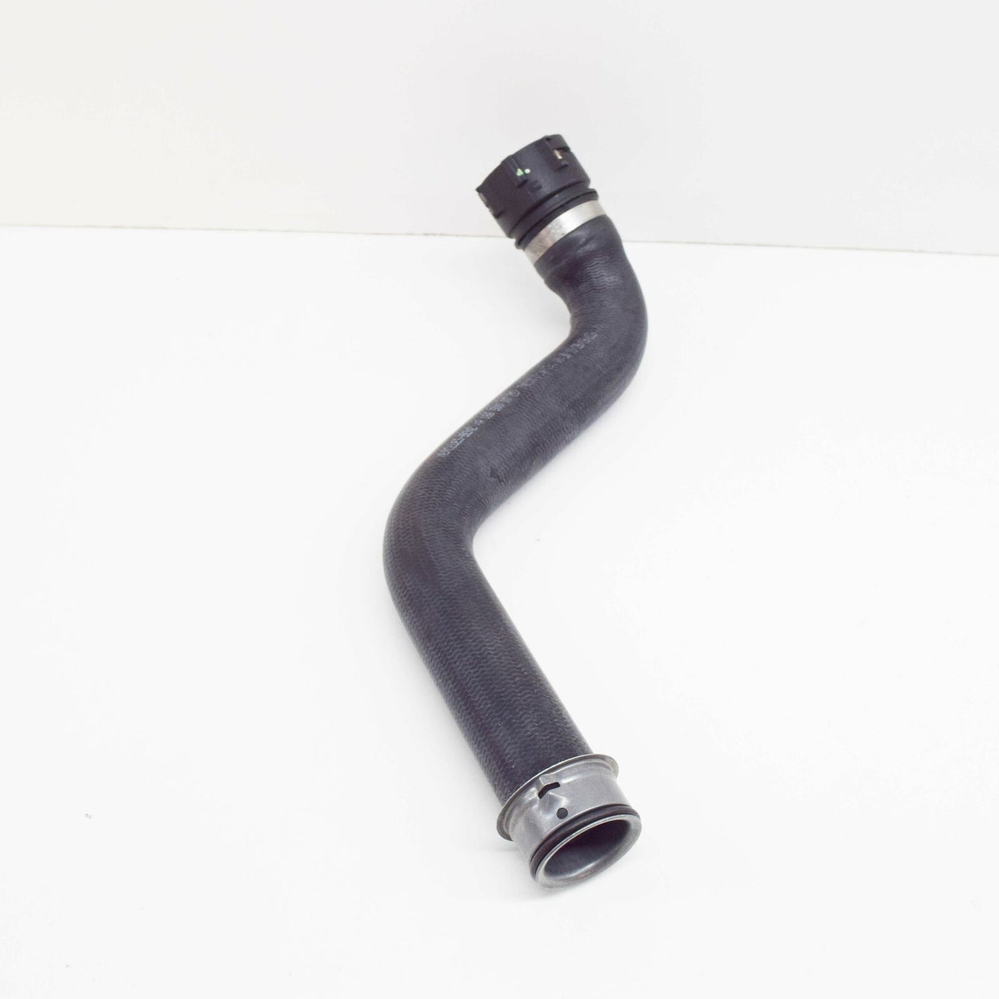 NEW MERCEDES-BENZ M W166 LEFT SIDE UPPER RADIATOR PIPE HOSE A1665001075 ORIGINAL