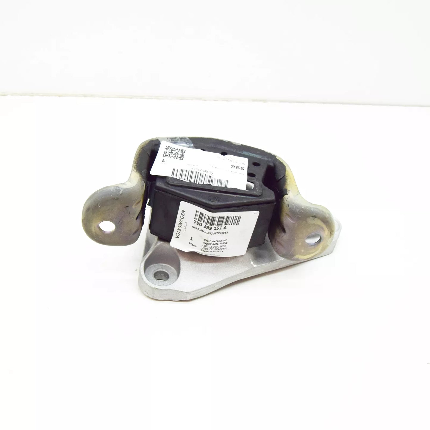 NEW VW TRANSPORTER VI T6 LEFT GEARBOX MOUNT 7E0399151A ORIGINAL
