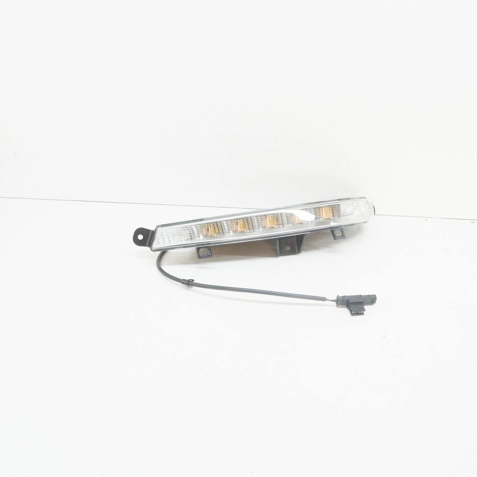 NEW MERCEDES-BENZ S-CLASS W221 FRONT RIGHT DRL FOG LIGHT A2218201456