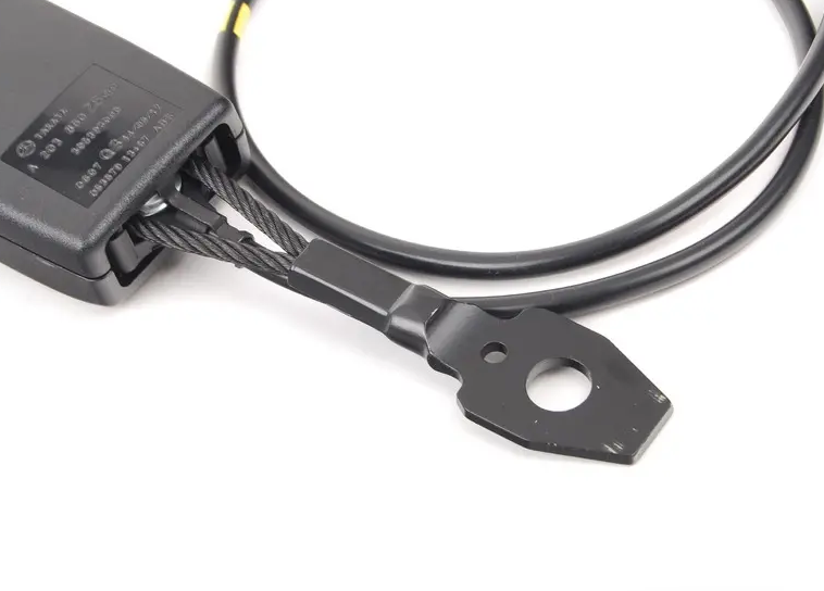 NEW MERCEDES-BENZ C COUPE C204 FRONT SEAT BELT BUCKLE A2038602669 ORIGINAL