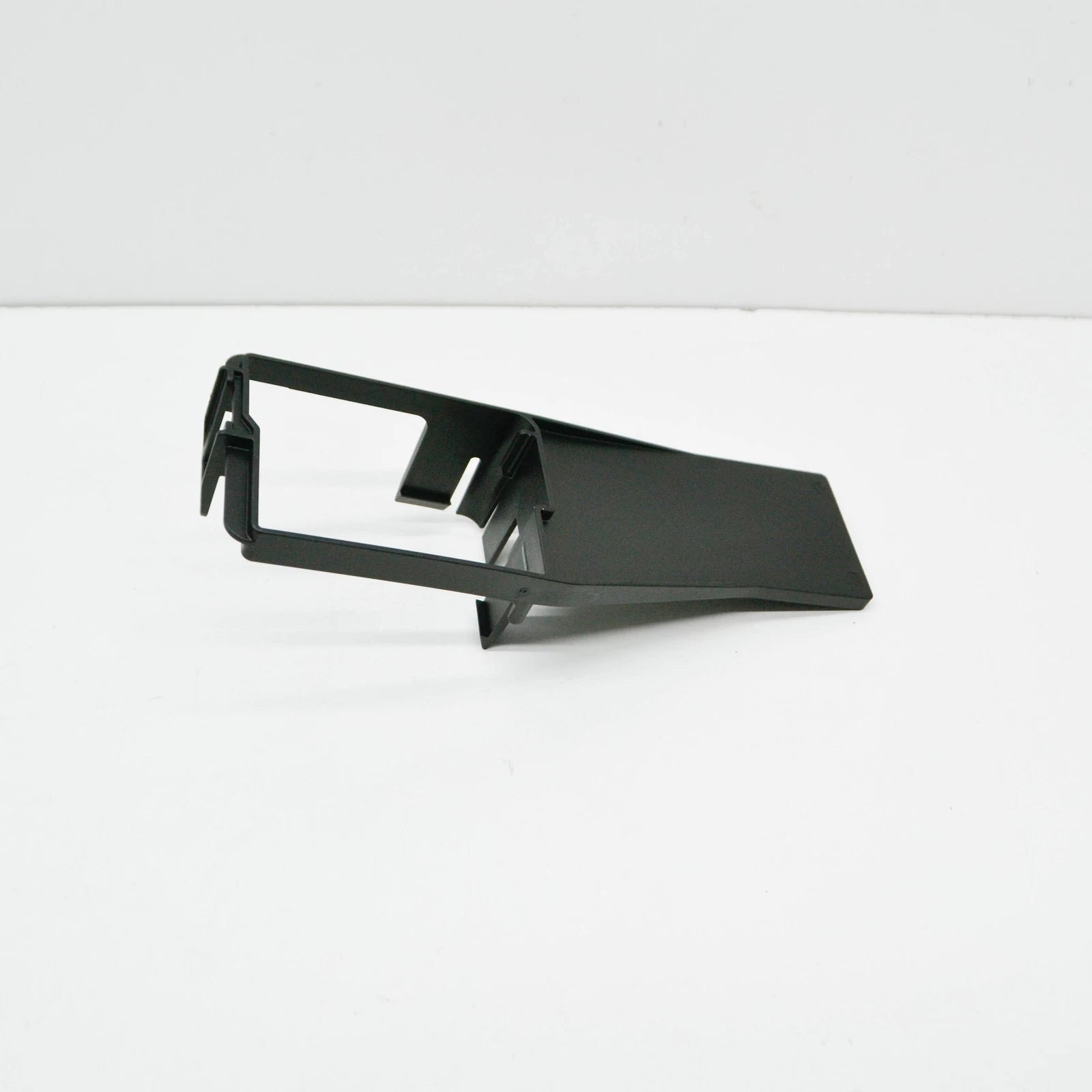 NEW VW ARTEON 3H7 REAR RIGHT BLIND SPOT RADAR SHIELD HOLDER 3G8907694 ORIGINAL