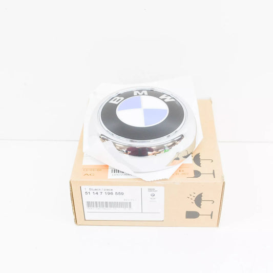 NEW BMW E71 E72 SAC TRUNK LID BMW EMBLEM BADGE LOGO SIGN 7196559 51147196559
