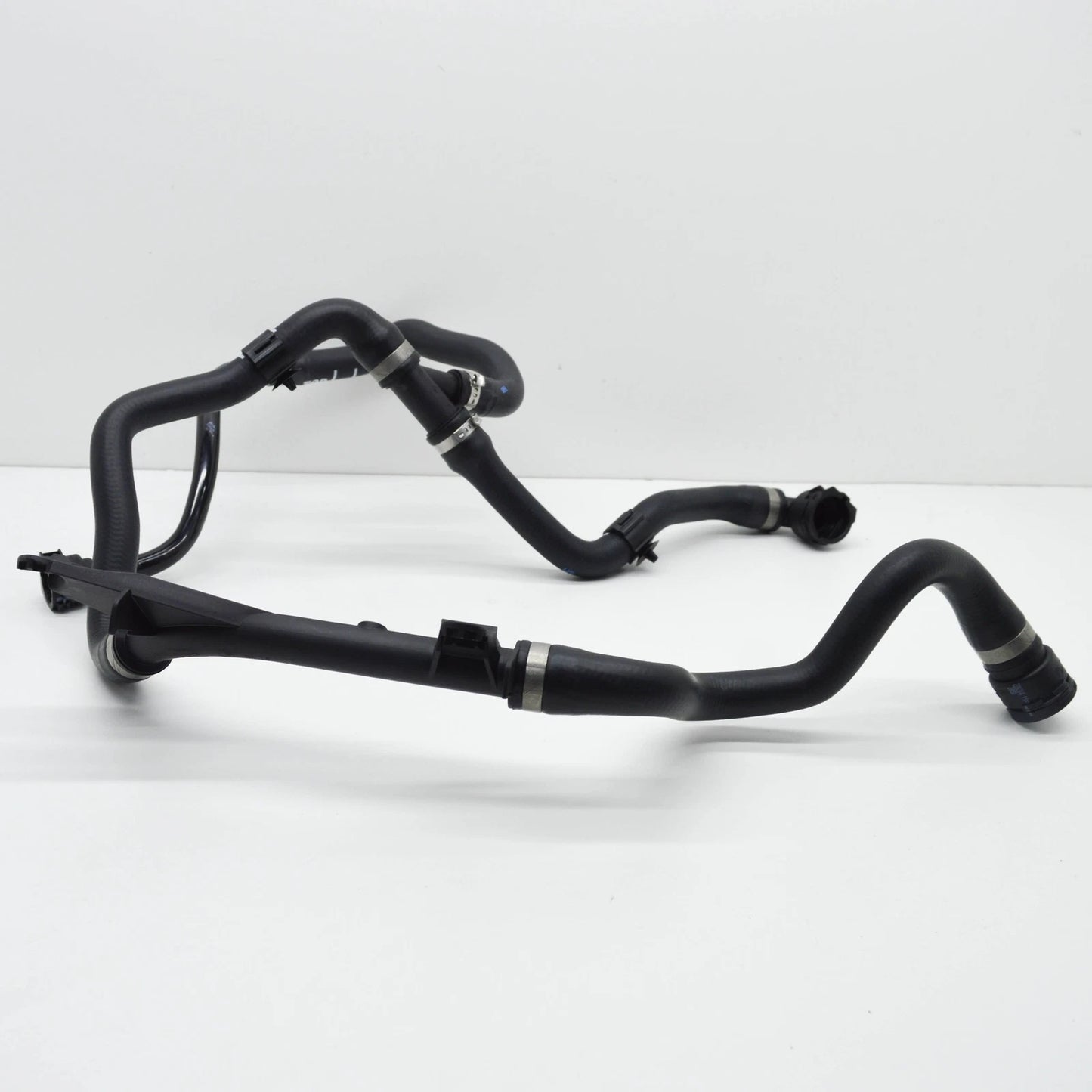 NEW BMW 3 F30, F80 COOLANT HOSE 17128634283 8634283 ORIGINAL