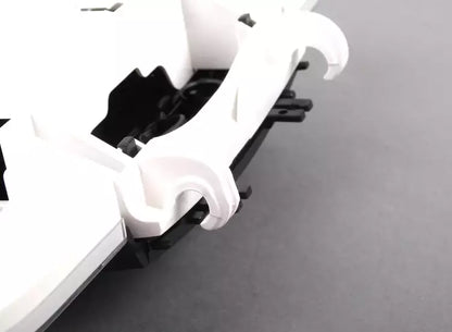 NEW MERCEDES-BENZ C W204 INTERIOR OVERHEAD LAMP A20490018049051 ORIGINAL