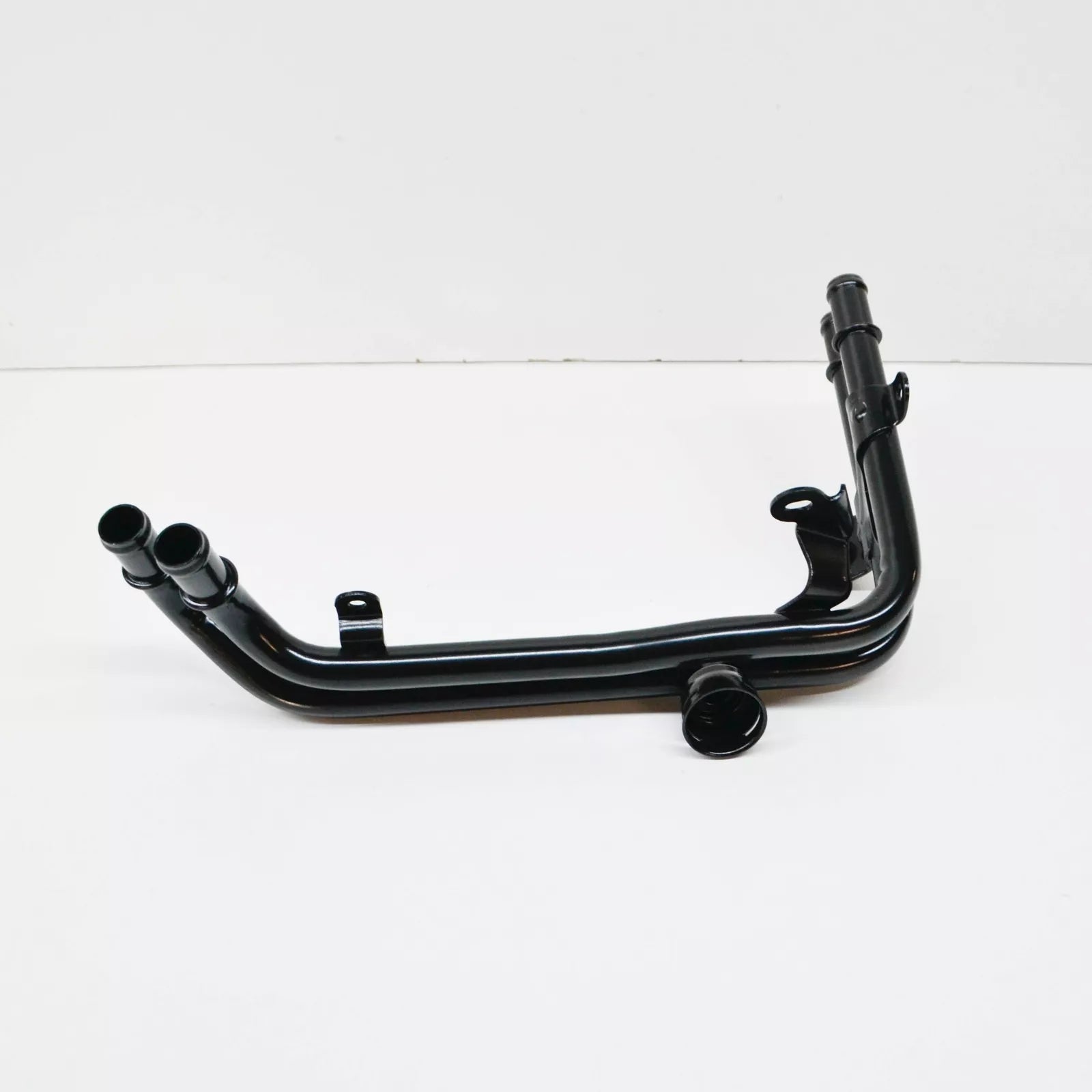 NEW AUDI A1 MK1 ENGINE COOLANT PIPE 6R0121070F