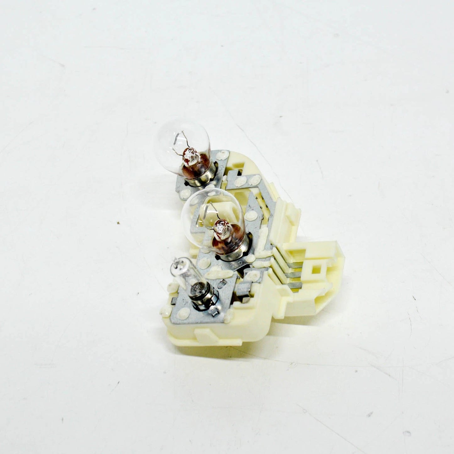 NEW BMW 3 E91 REAR LEFT TAIL LIGHT SOCKET BULB 63217183843 ORIGINAL