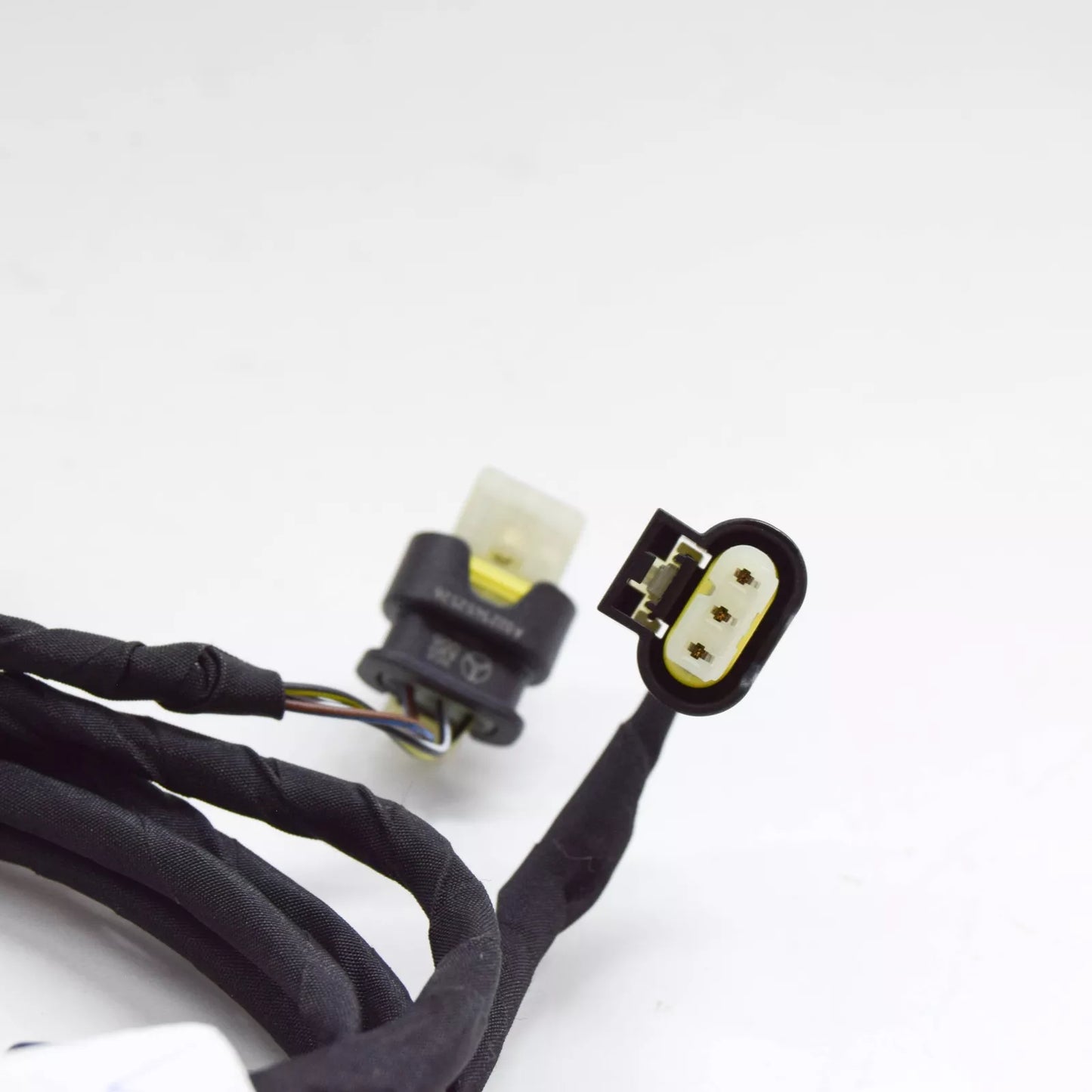 NEW MERCEDES-BENZ GLC C253 FRONT PARKING SENSOR WIRING LOOM A2535406330 ORIGINAL