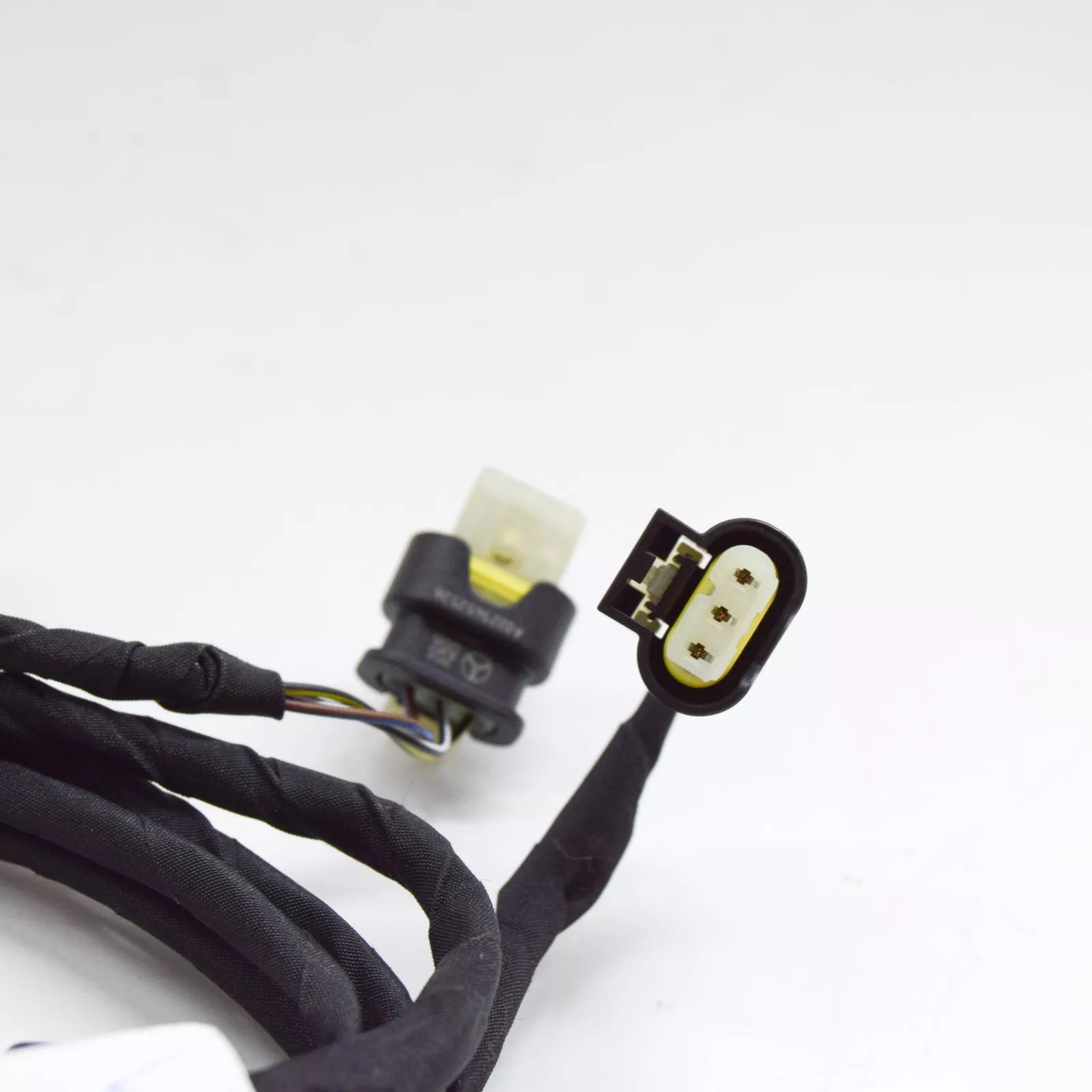 NEW MERCEDES-BENZ GLC C253 FRONT PARKING SENSOR WIRING LOOM A2535406330 ORIGINAL
