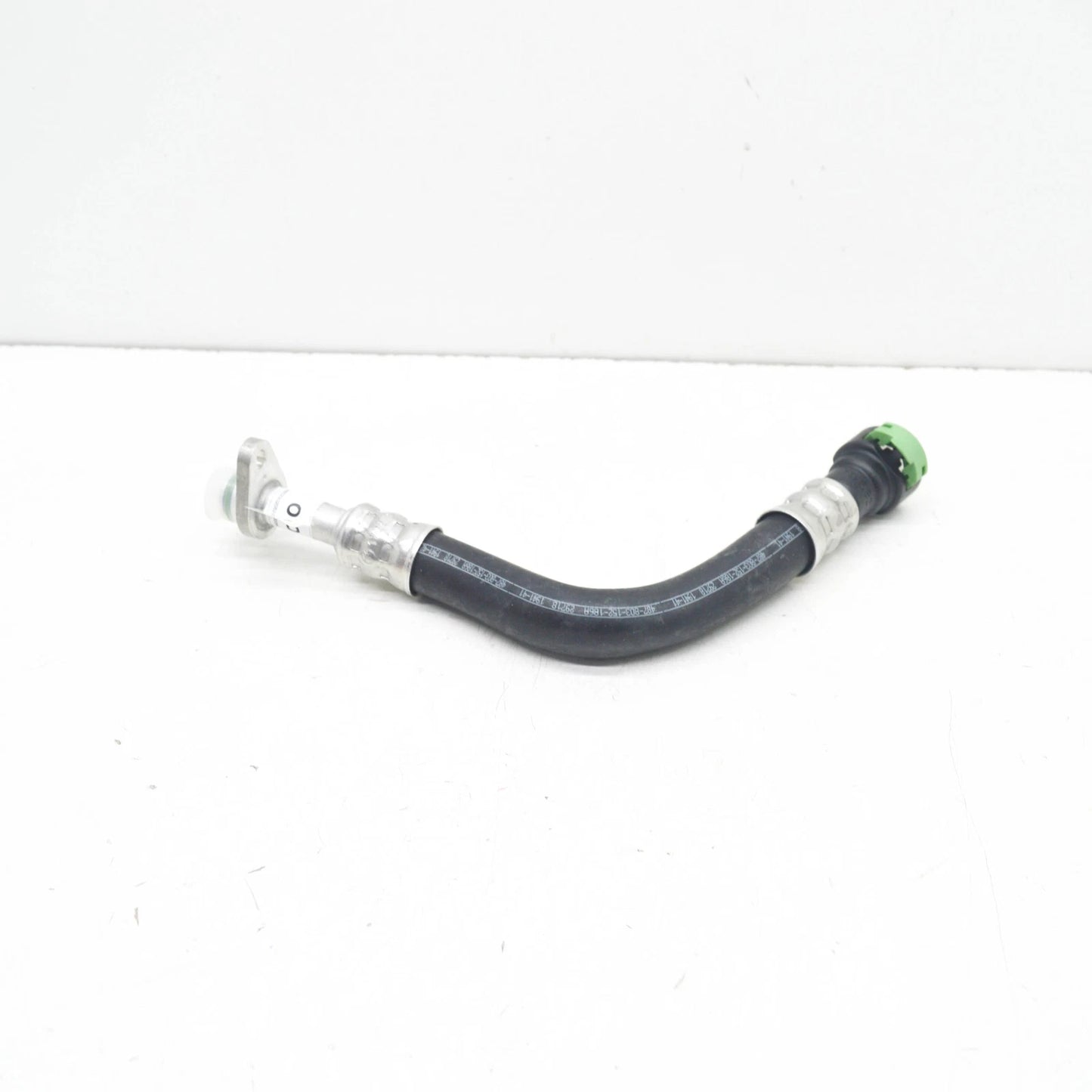 NEW BMW 5 G30 TRANSMISSION OIL COOLER FEED LINE 17228602302 ORIGINAL