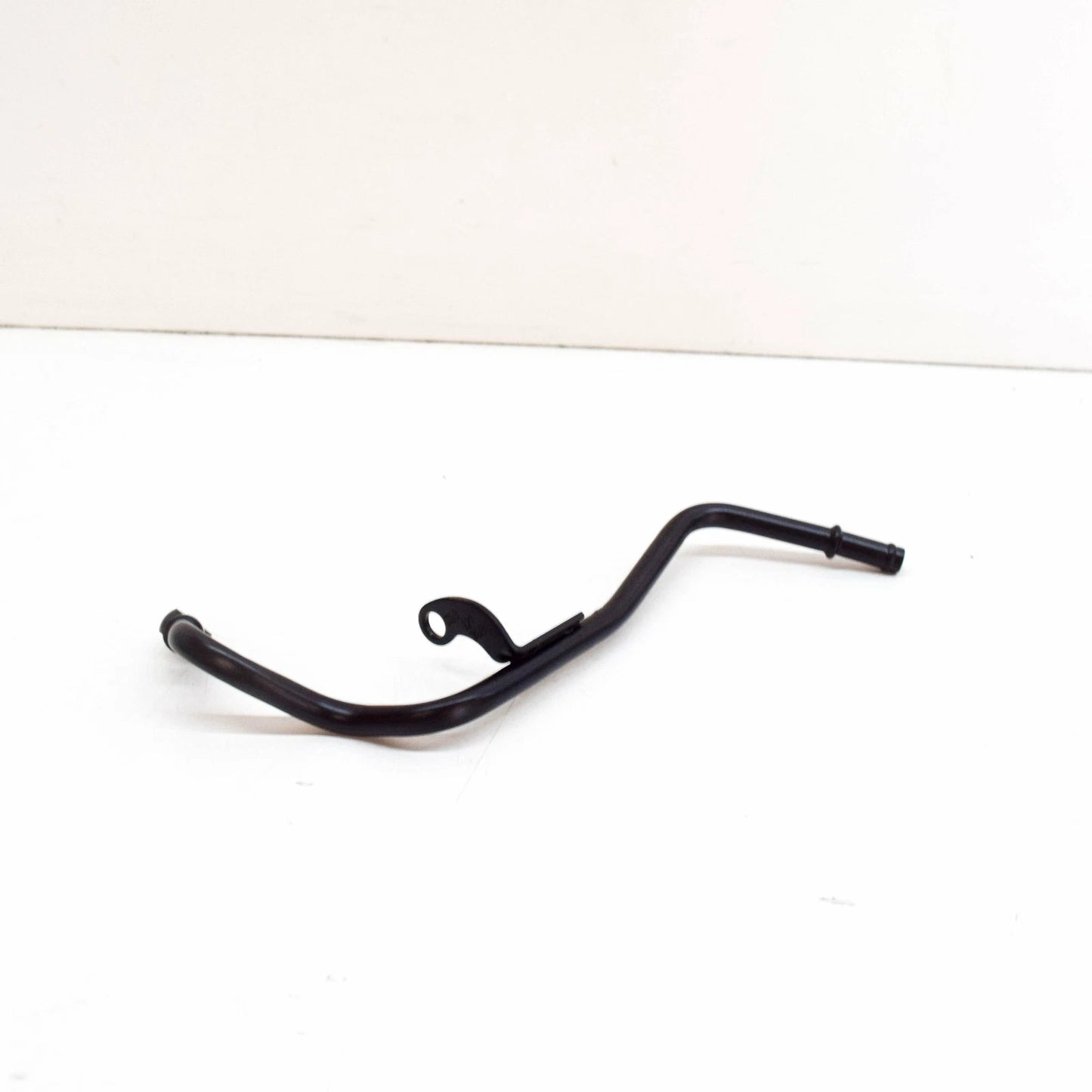 NEW AUDI Q7 4L RIGHT SIDE COOLANT PIPE HOSE 059121398E 2015