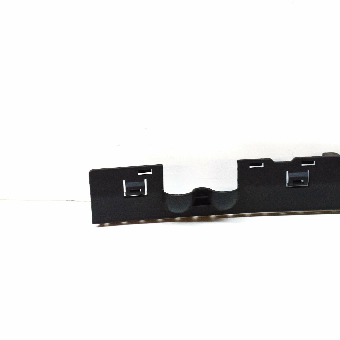 NEW MERCEDES-BENZ CLS C218 RADIATOR BOTTOM AIR DUCT A2185000016 ORIGINAL