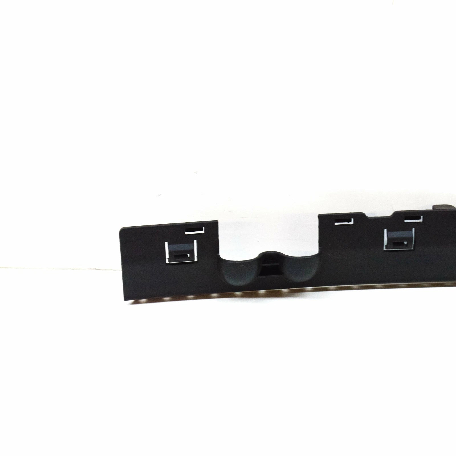 NEW MERCEDES-BENZ CLS C218 RADIATOR BOTTOM AIR DUCT A2185000016 ORIGINAL