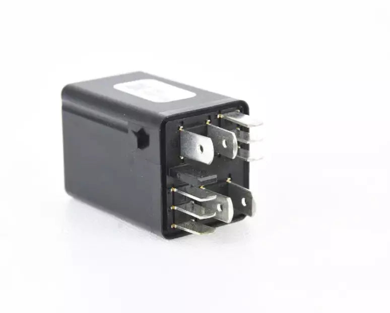 NEW VOLKSWAGEN BEETLE A5 CONTACT CLOSE RELAY 5C0951253A ORIGINAL