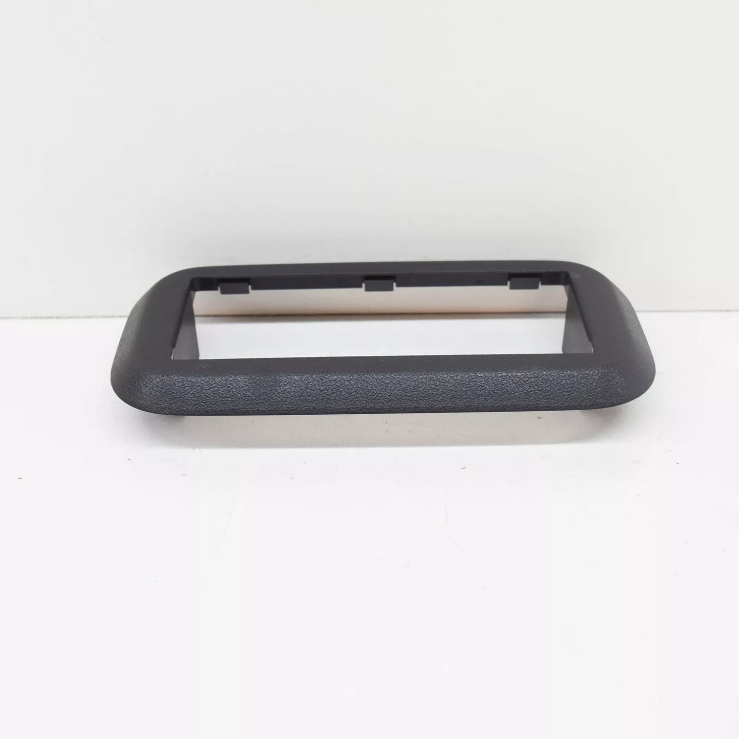 NEW VW TRANSPORTER T5 REAR SEAT FLOOR MOUNT BRACKET COVER 7H0883087A9B9 ORIGINAL