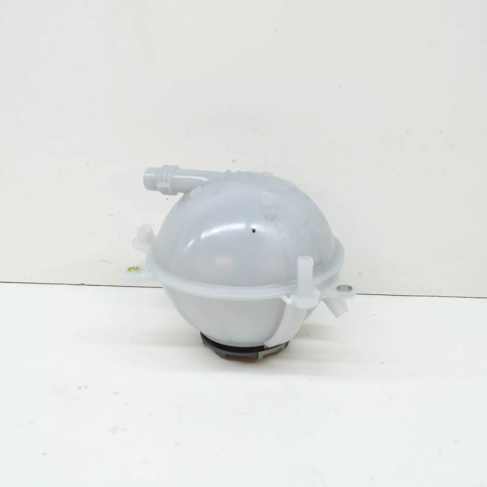 NEW AUDI Q5 FY 80A SPORTBACK ENGINE COOLANT EXPANSION TANK 80A121405AG