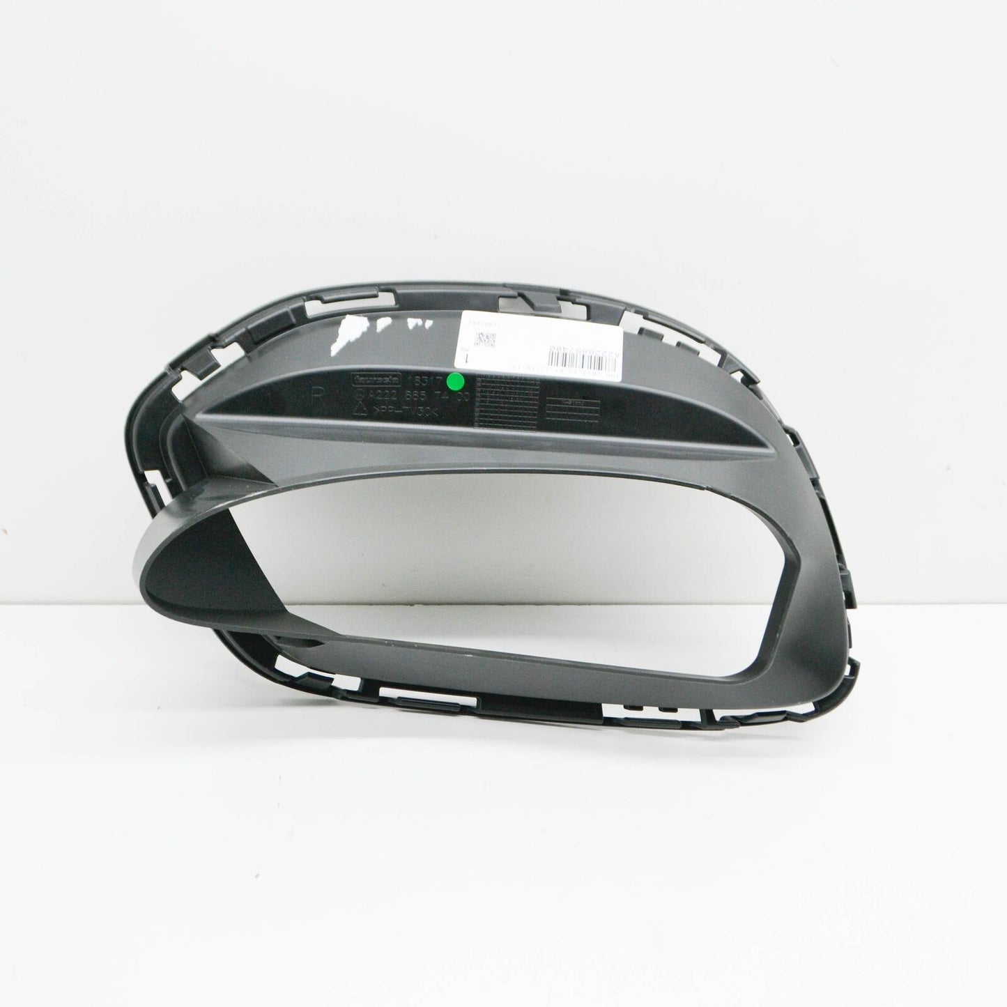 NEW MERCEDES-BENZ S W222 S560 FRONT RIGHT AIR DUCT SEGMENT A2228857400 ORIGINAL