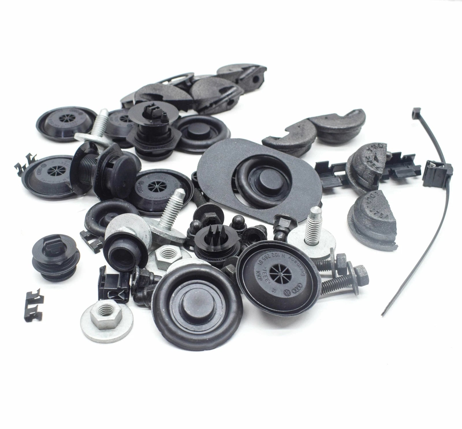 NEW AUDI A5 SPORTBACK 8W6 FRONT BONNET HOOD HARDWARE KIT 8W6098615