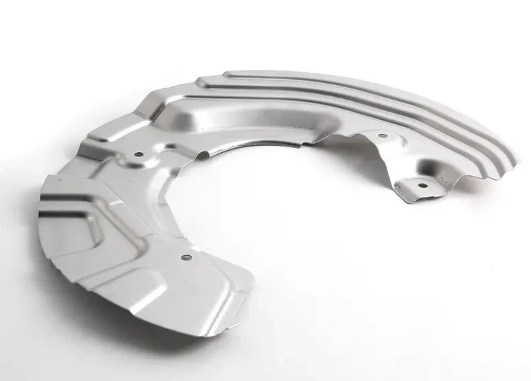 NEW BMW 1 E81 FRONT RIGHT WHEEL BRAKE PROTECTION PLATE 34106780216 ORIGINAL