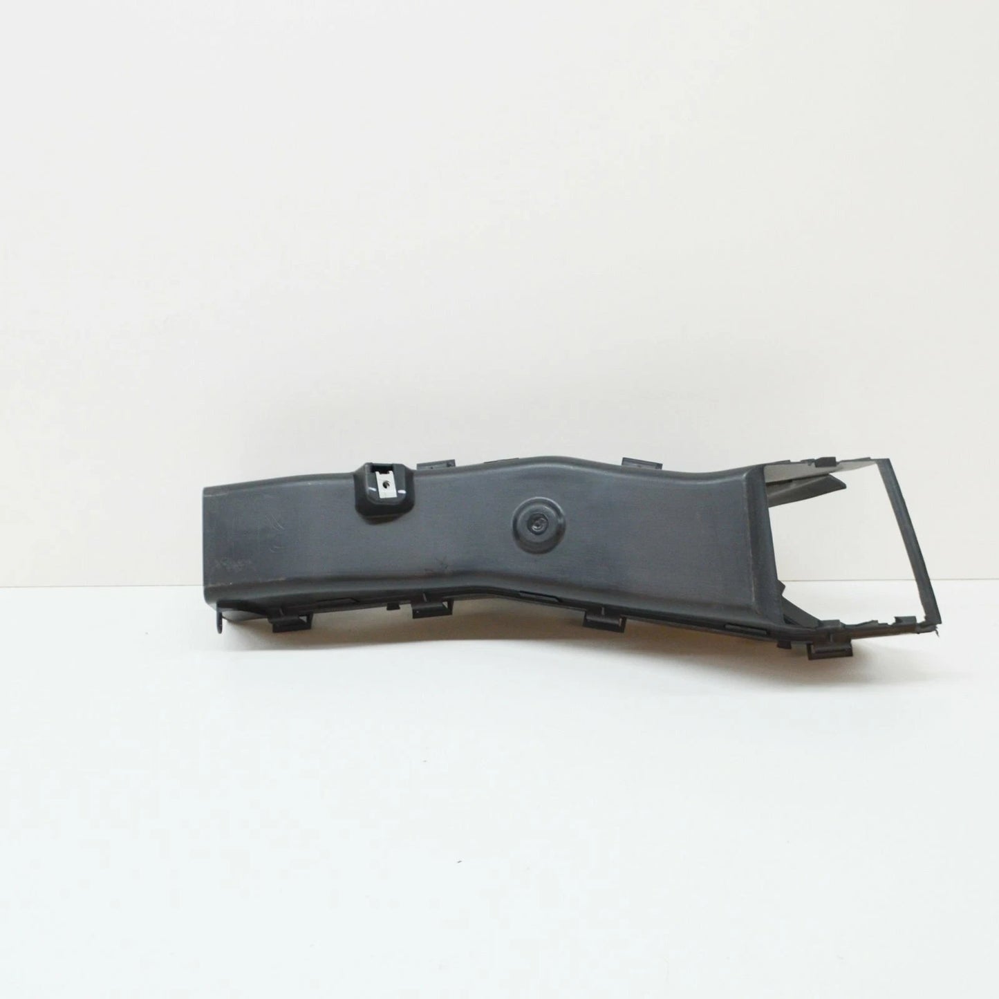 NEW BMW X6 E71 FRONT RIGHT BRAKE AIR DUCT 51747180624 7180624