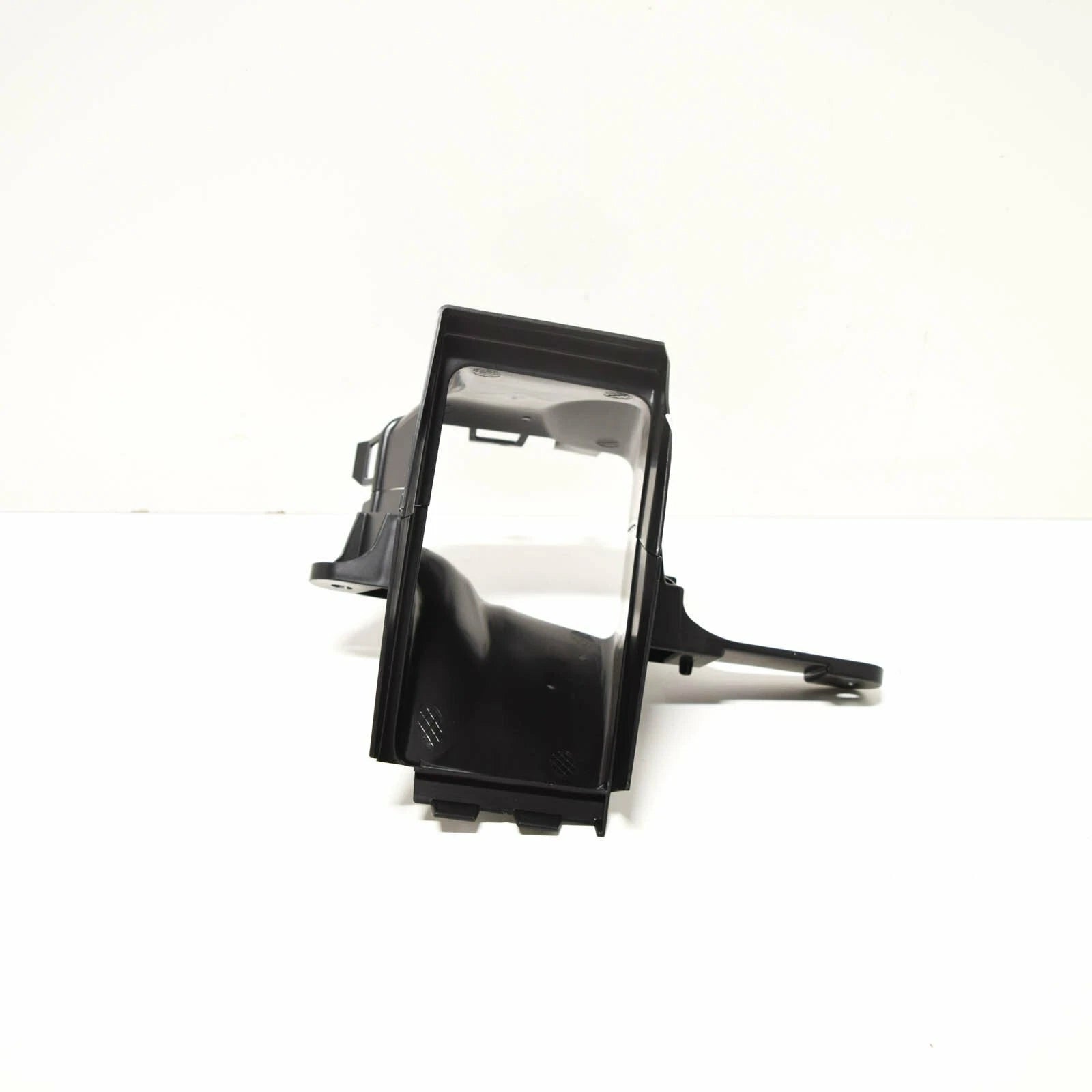 NEW BMW X7 G07 FRONT RIGHT BRAKE AIR DUCT 51747421686 ORIGINAL