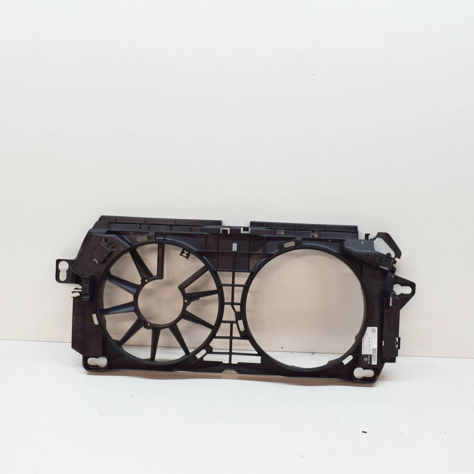 NEW MERCEDES BENZ SPRINTER 906 RADIATOR FAN SHROUD A9065051455