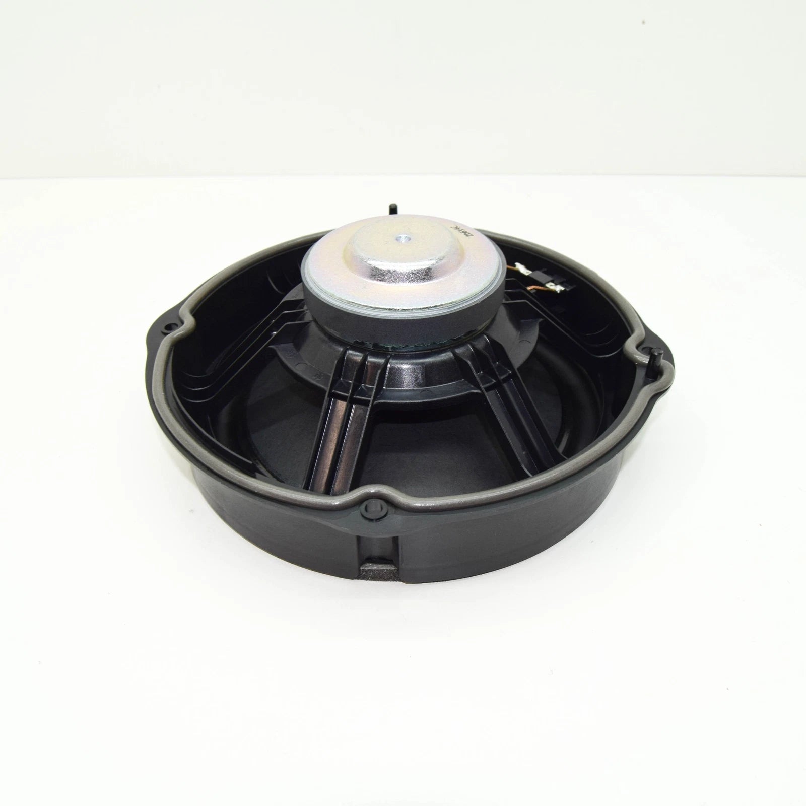 NEW AUDI Q2 GA FRONT LEFT DOOR BASS LOUDSPEAKER 83A035415B ORIGINAL