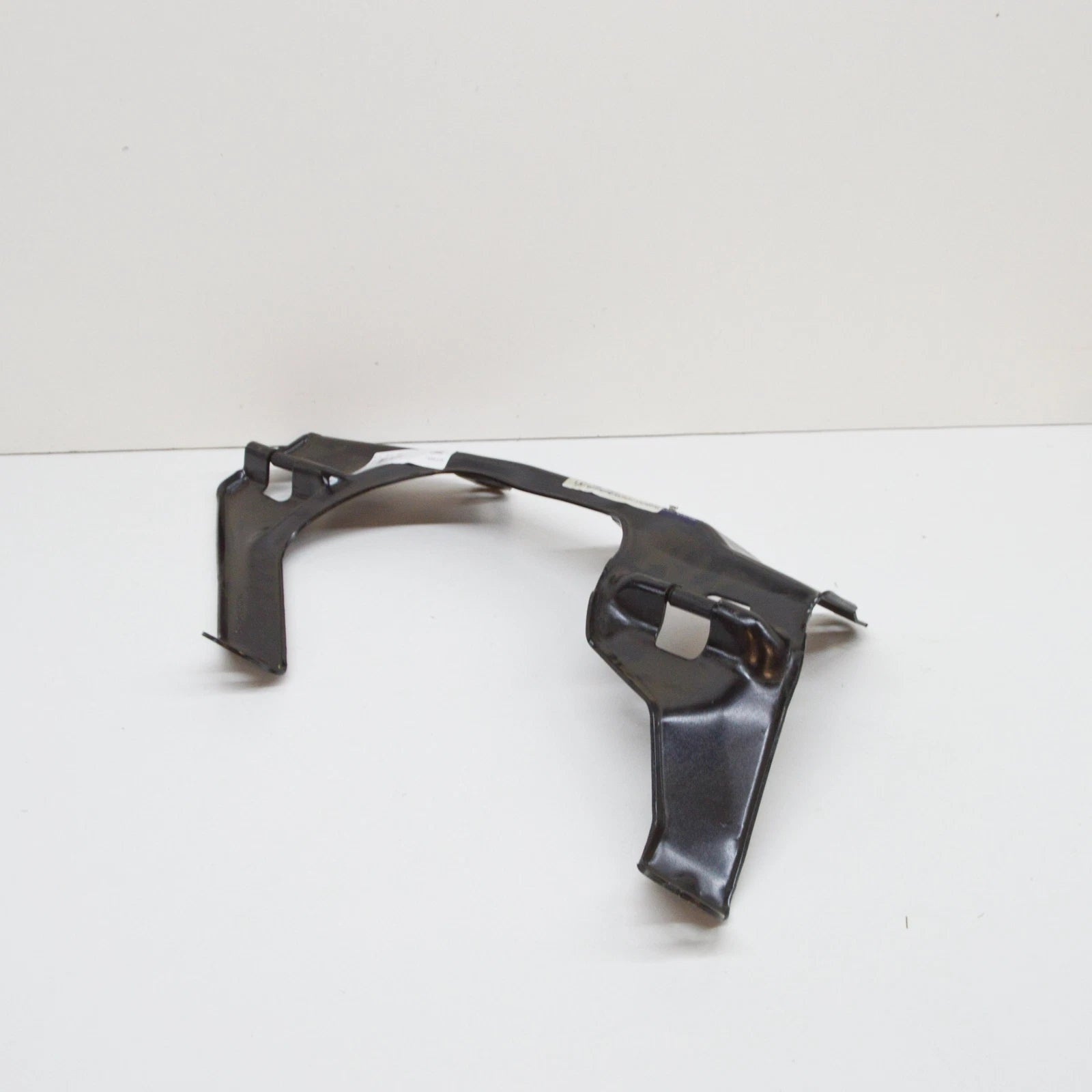 NEW MERCEDES-BENZ ML W163 FOLDING SEAT RIGHT CONSOLE BRACKET A1639300230