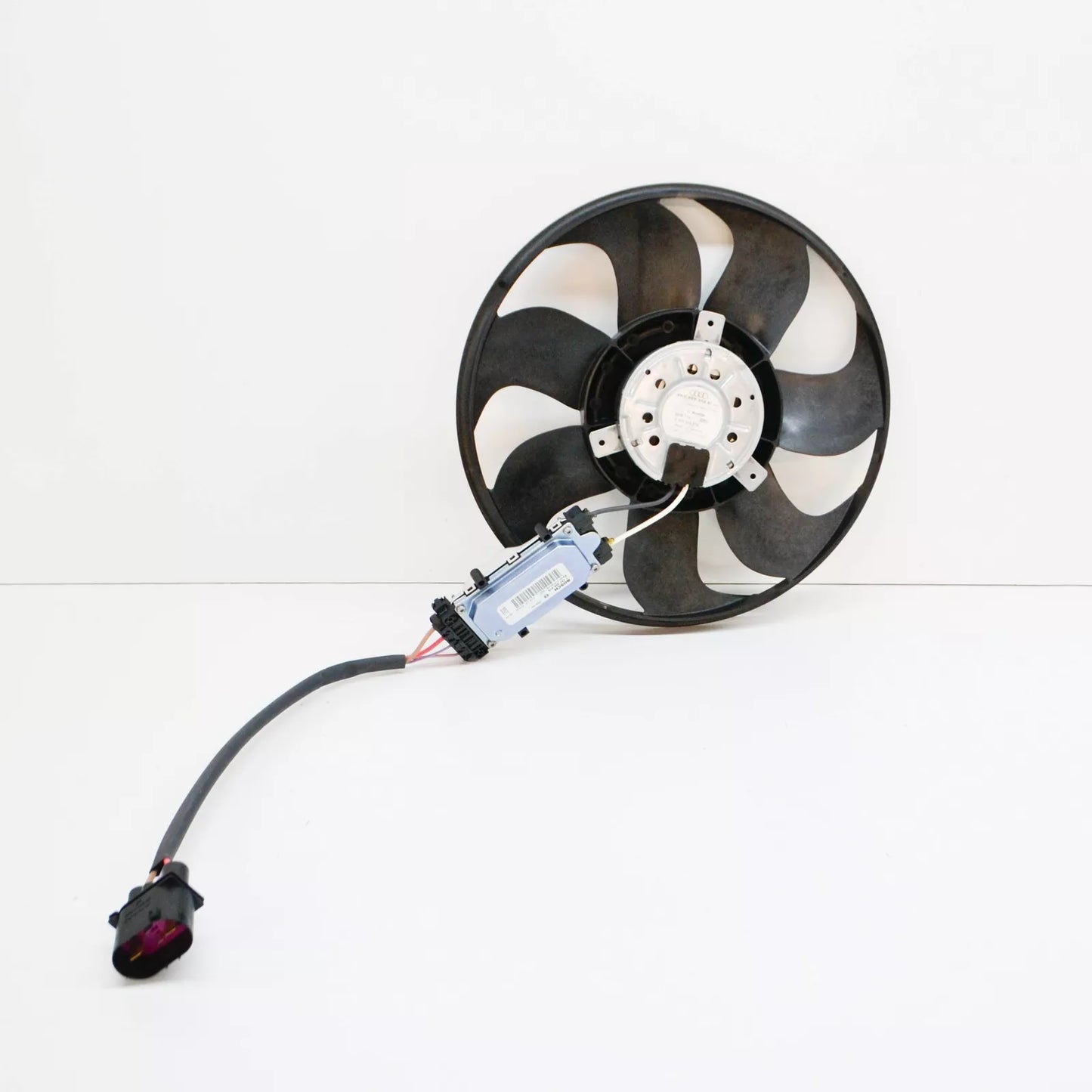 NEW AUDI A4 B8 RADIATOR FAN WITH CONTROL UNIT 8K0959455E ORIGINAL