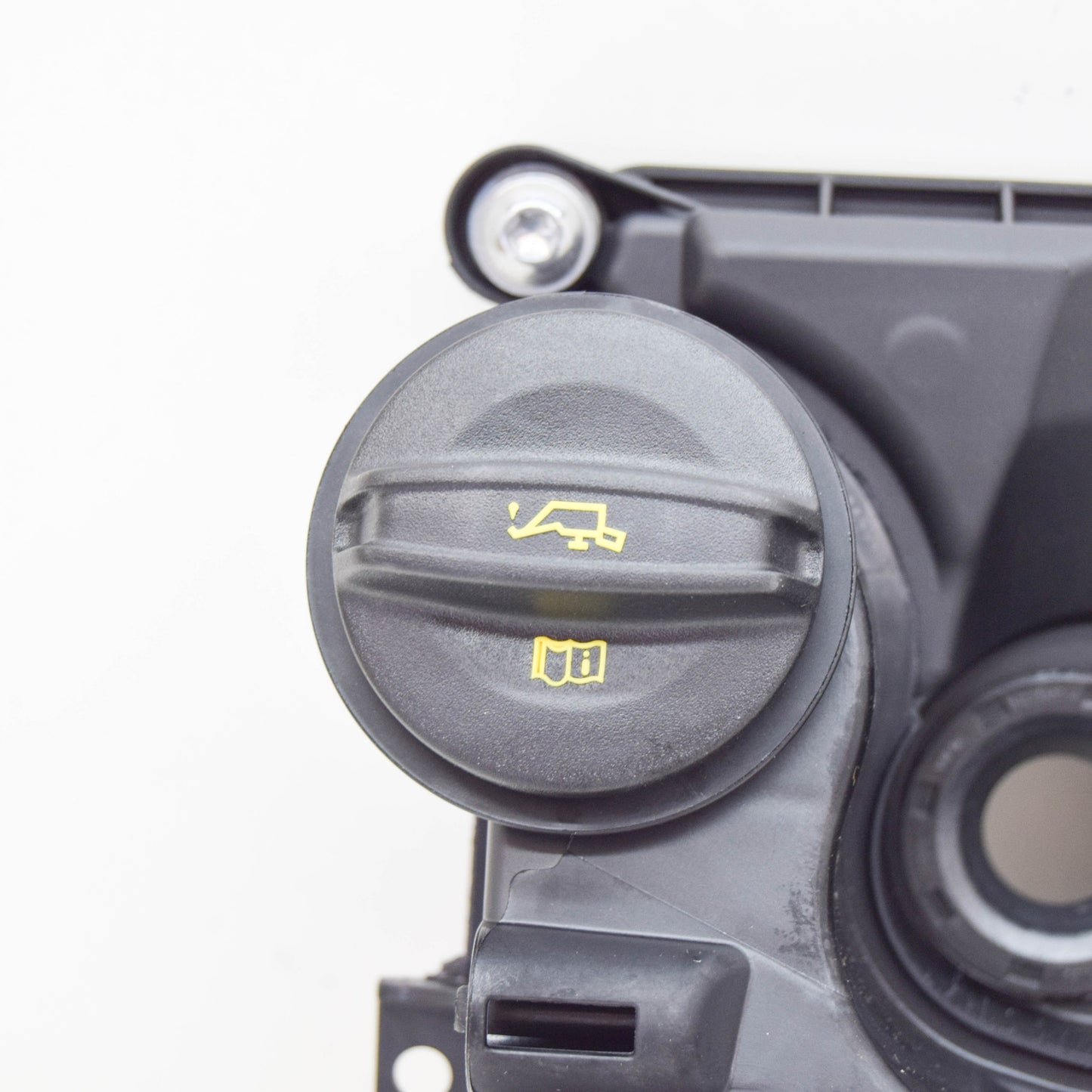 new vw touran 5t cylinder head cover 04l103469q original