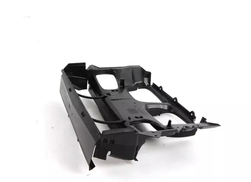 NEW BMW 5 E39 FRONT AIR DUCT 51712498939 2498939 ORIGINAL