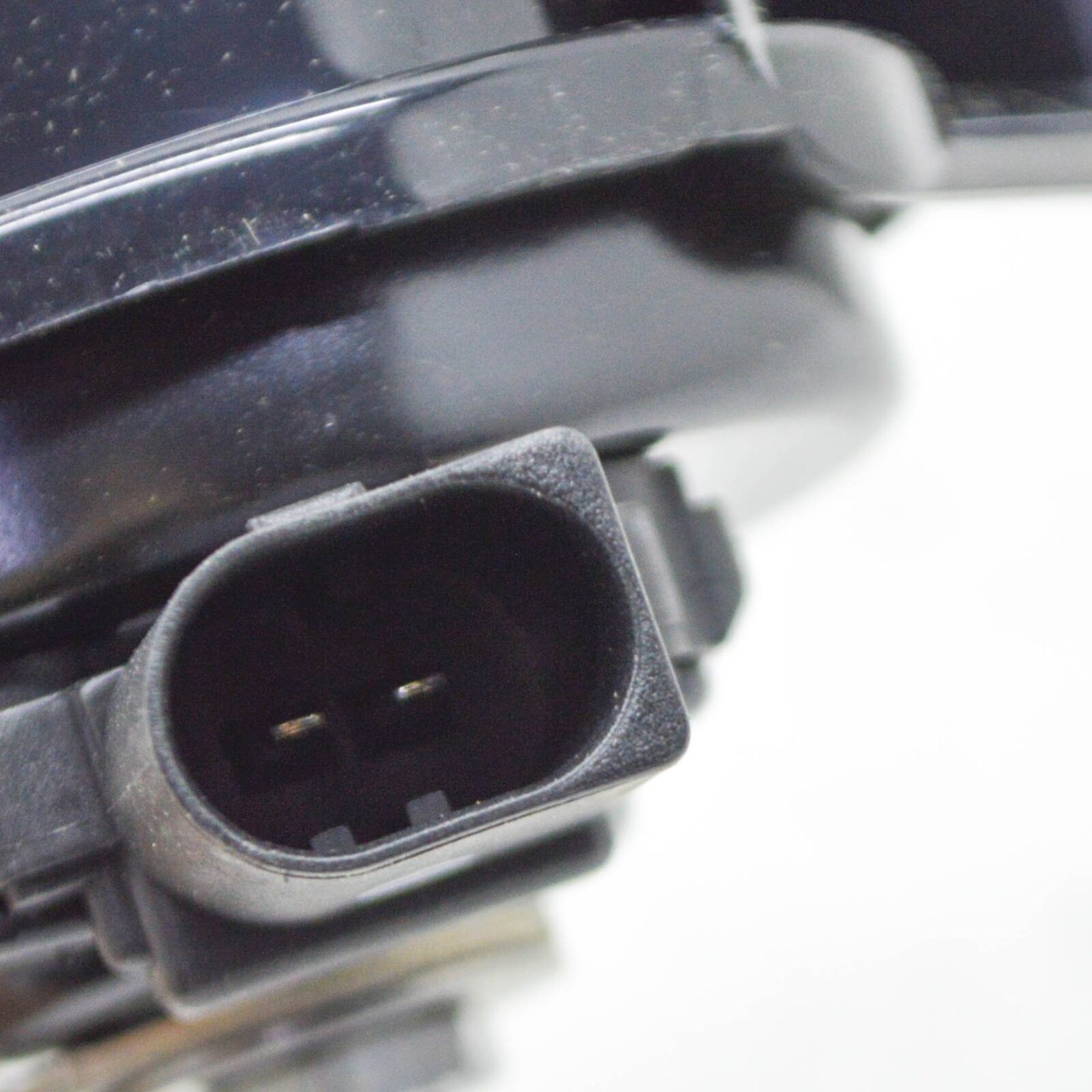 NEW AUDI Q7 4M LEFT LOW TONE HORN SIGNAL FANFARE 4M0951209 ORIGINAL