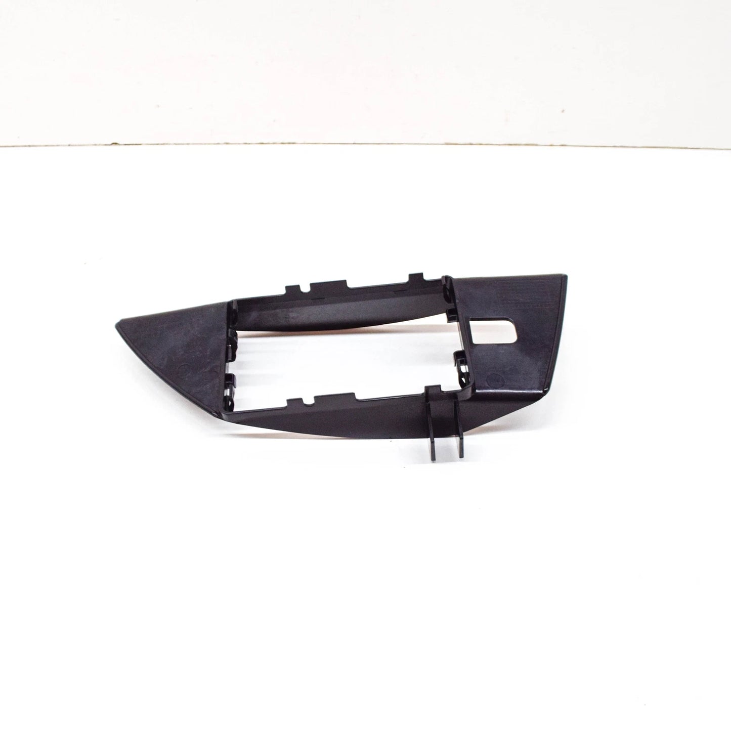 NEW BMW 3 G20 M REAR RIGHT BUMPER ABSORBER FUNNEL 66318094418 ORIGINAL