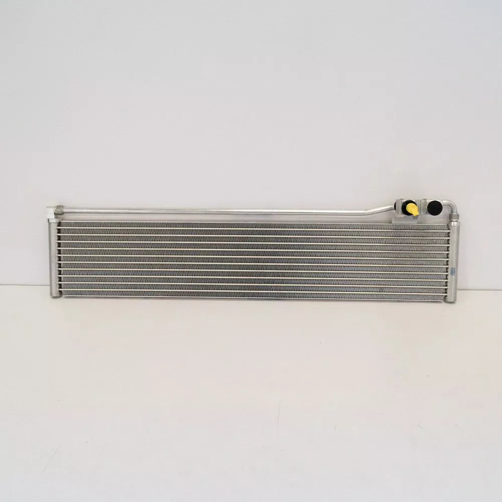 NEW MERCEDES-BENZ SL R231 OIL COOLING RADIATOR A0995000400 4.7 PETROL ORIGINAL