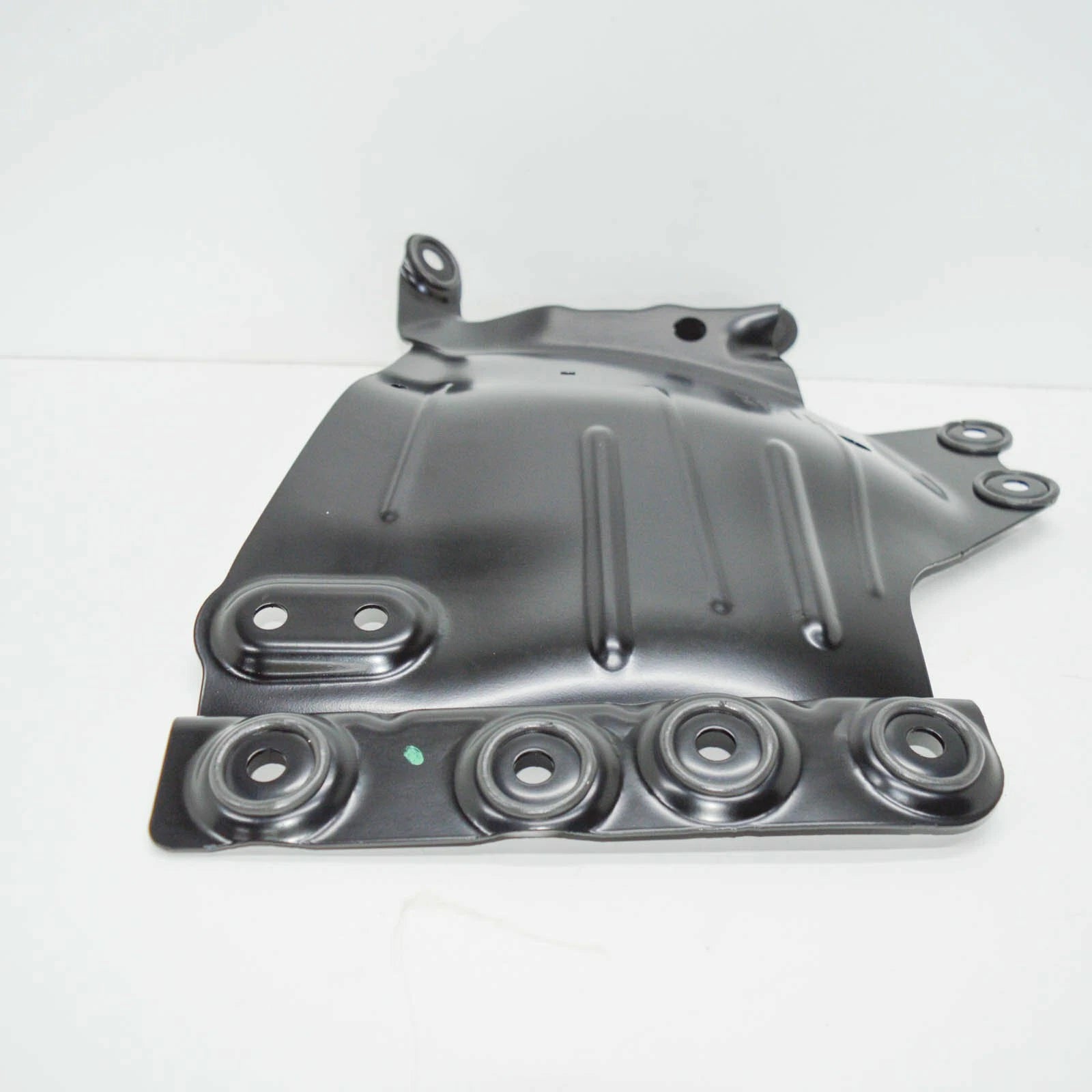 NEW AUDI Q7 4M LOWER FLOOR PAN REINFORCEMENT RIGHT END COVER 4M0803598H