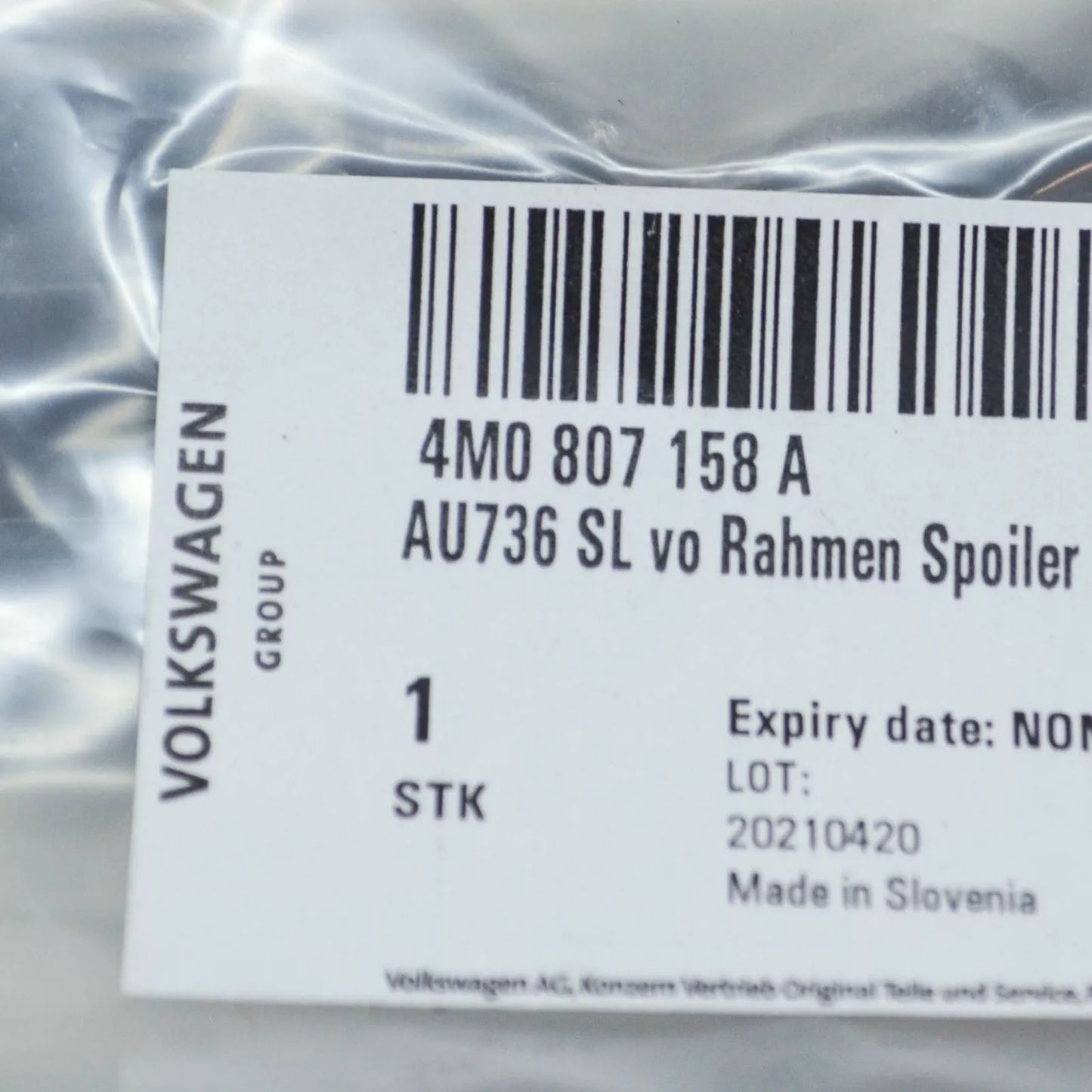 NEW AUDI Q7 4M FRONT RIGHT BUMPER AIR GUIDE TRIM 4M0807158A ORIGINAL