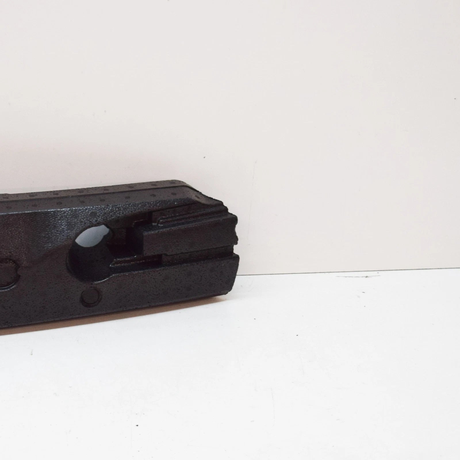 NEW MERCEDES-BENZ SL R230 FRONT BUMPER REINFORCEMENT FOAM A2308850637 ORIGINAL